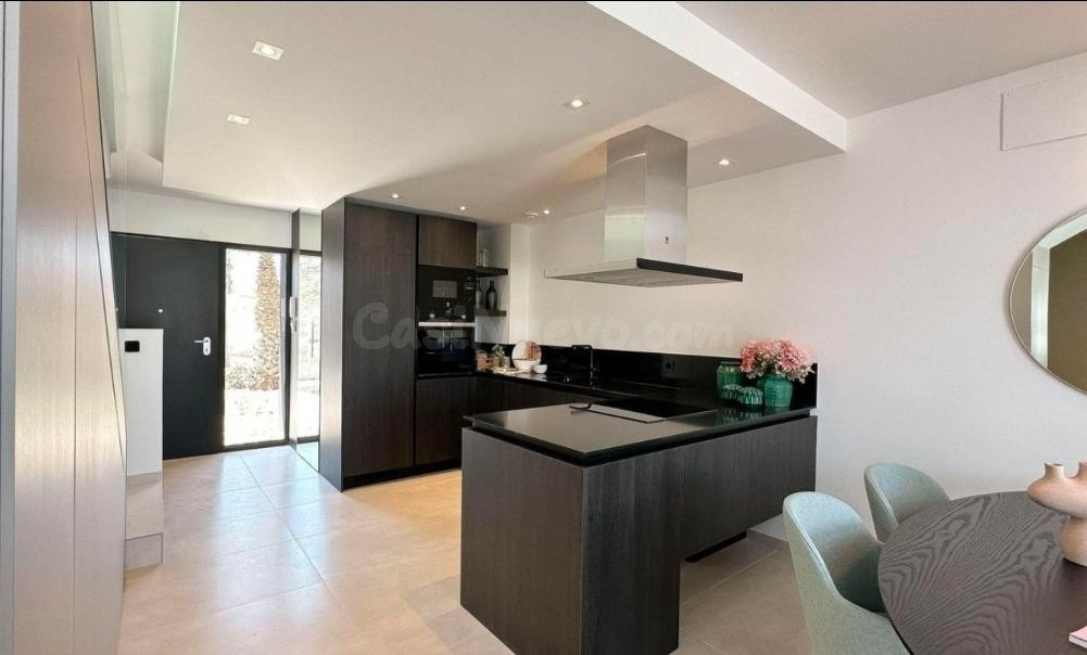 OBRA NUEVA EN ALGORFA - foto 4