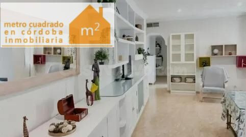 ¡PLENO CENTRO. JUNTO A PLAZA DE TENDILLAS. PISO CON PLAZA DE GARAJE INCLUIDA - foto 4