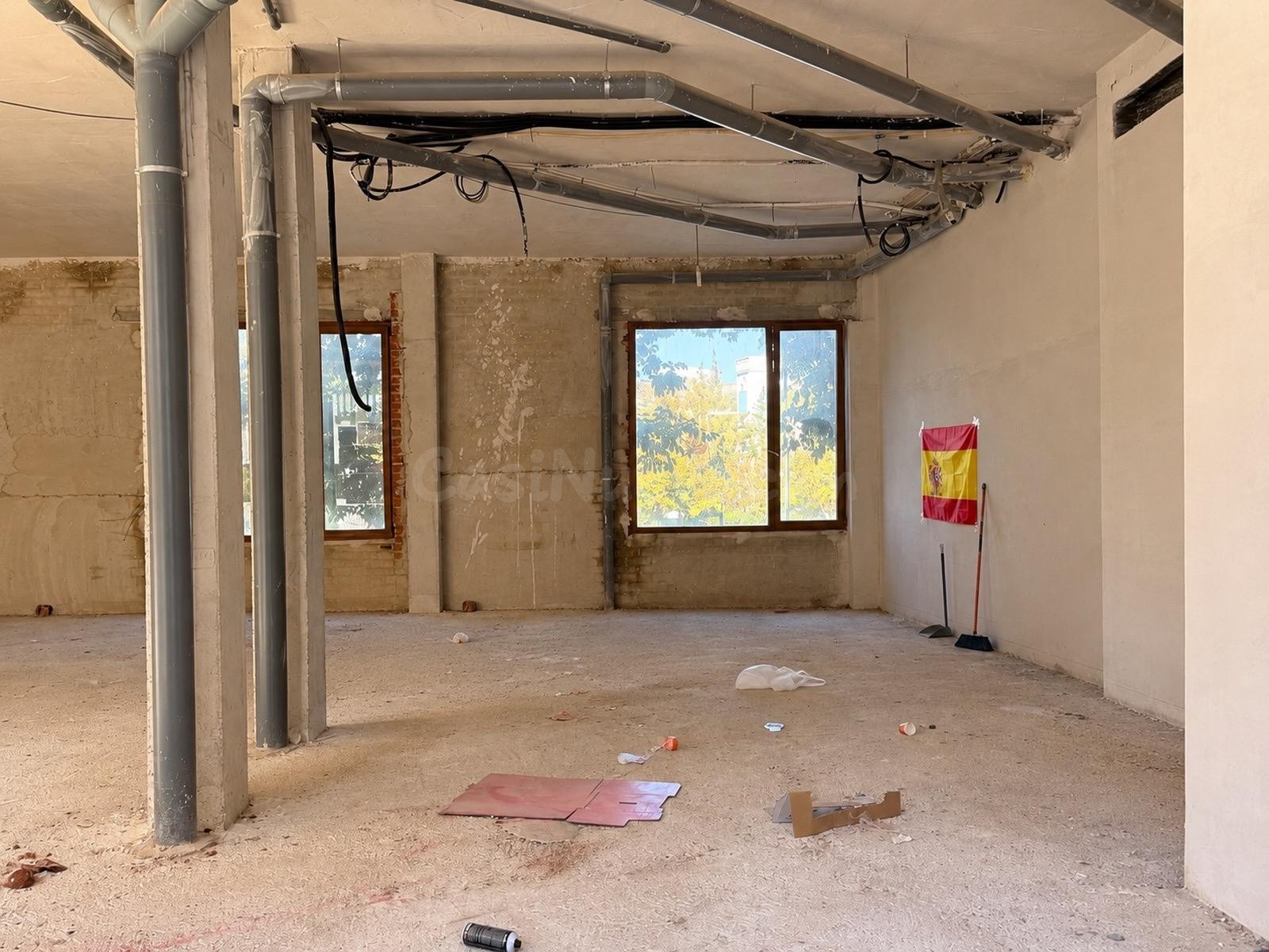 LOCAL COMERCIAL EN PLENO CENTRO DE ONTINYENT | PLAZA DE LA CONCEPCIÓN - foto 4