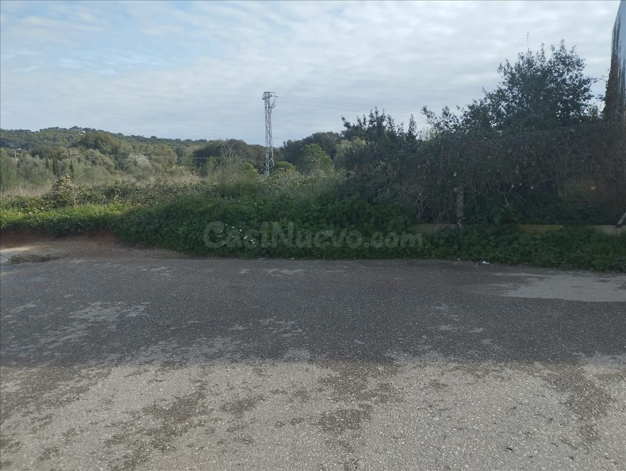 Terreno urbano 878m² en venta - Piverd-La Roella-Bruguerol