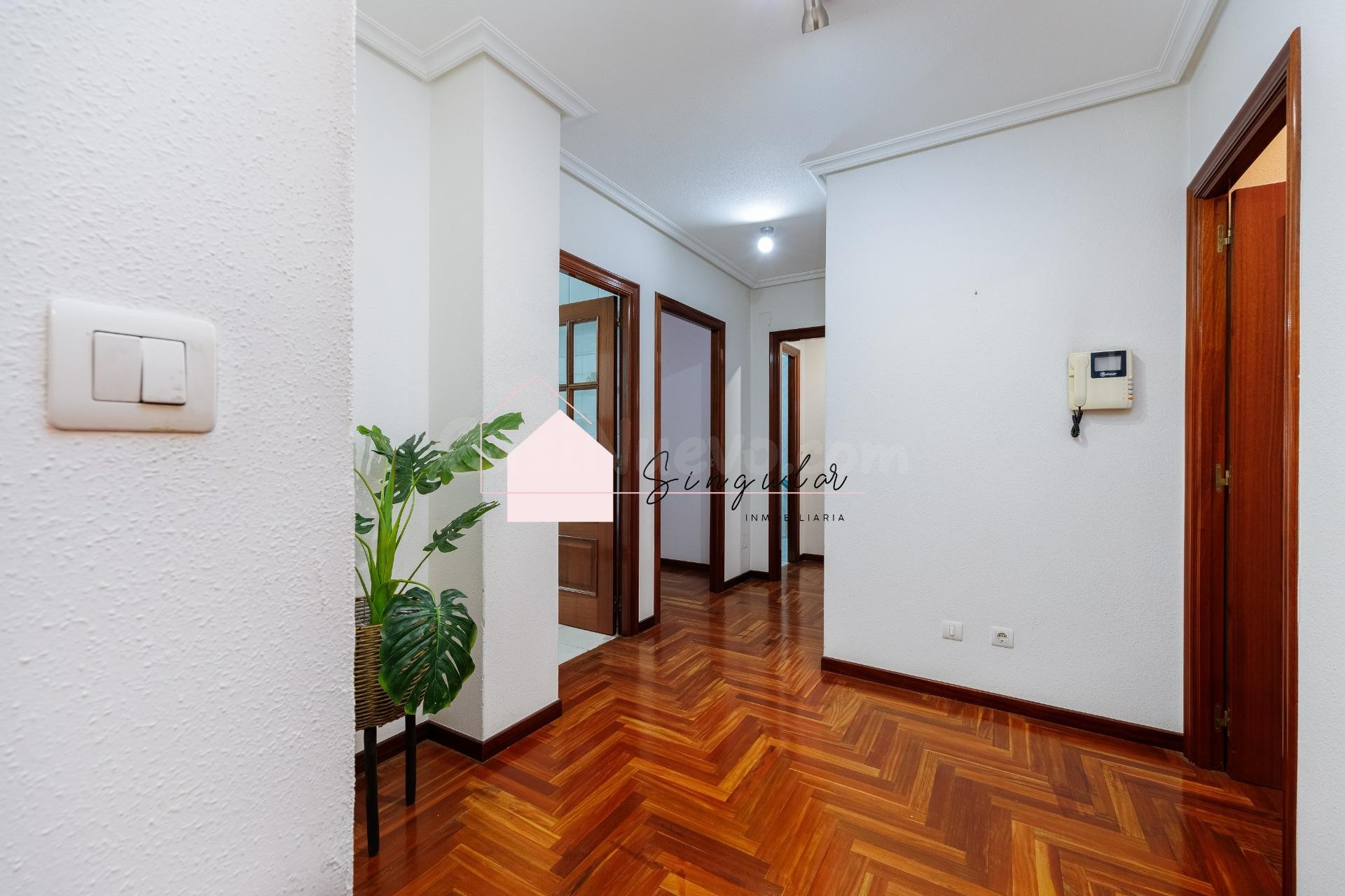 Piso de 3 habitaciones con excelente distribución - foto 3