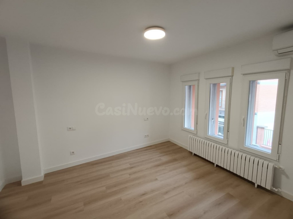 Piso en Venta en Zaragoza Zaragoza - foto 5