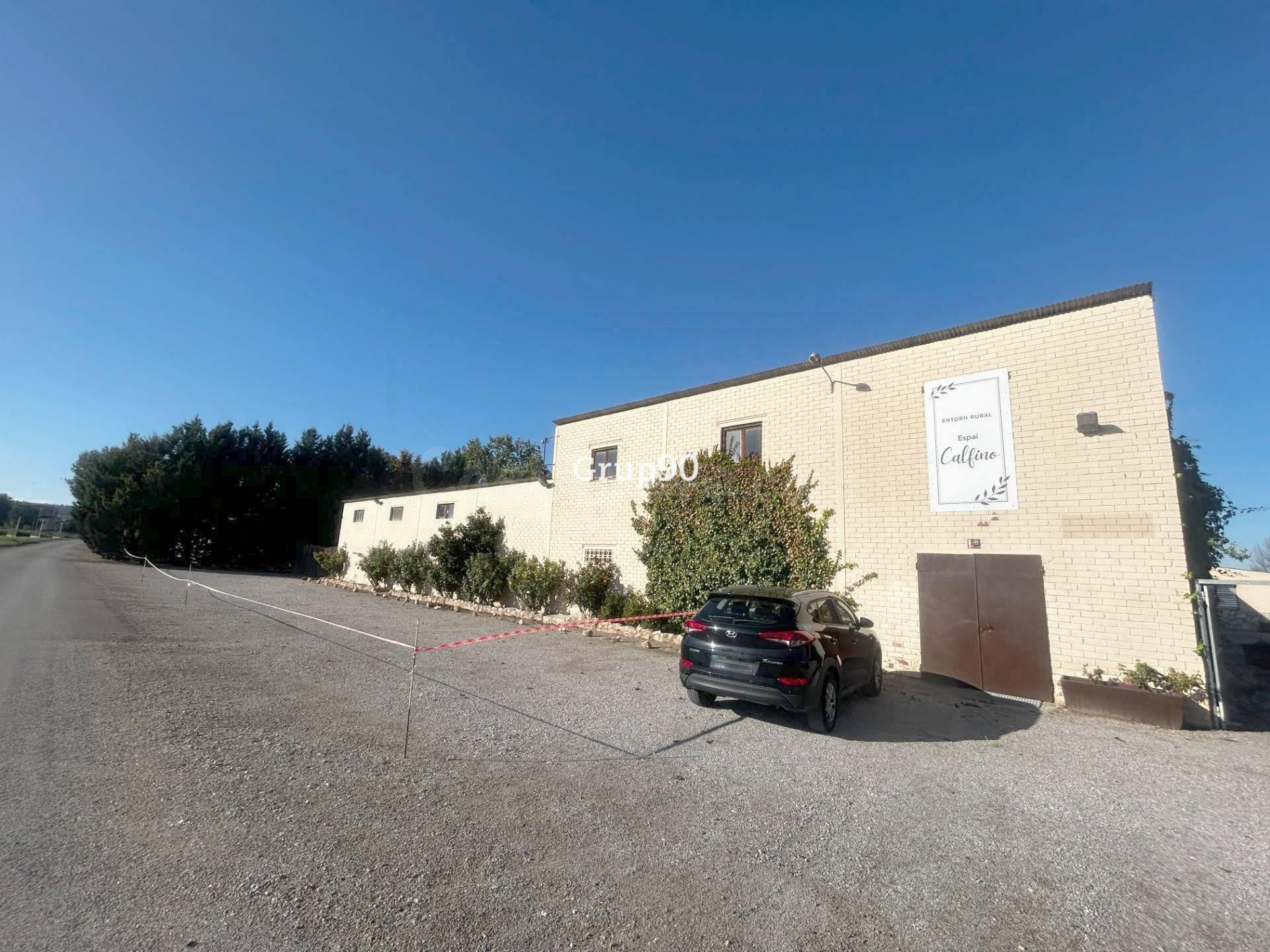 FINCA EN VENTA EN PUIGVERD DE LLEIDA  Un espacio excepcional con infinitas posibilidades, a solo 10 minutos de Lleida