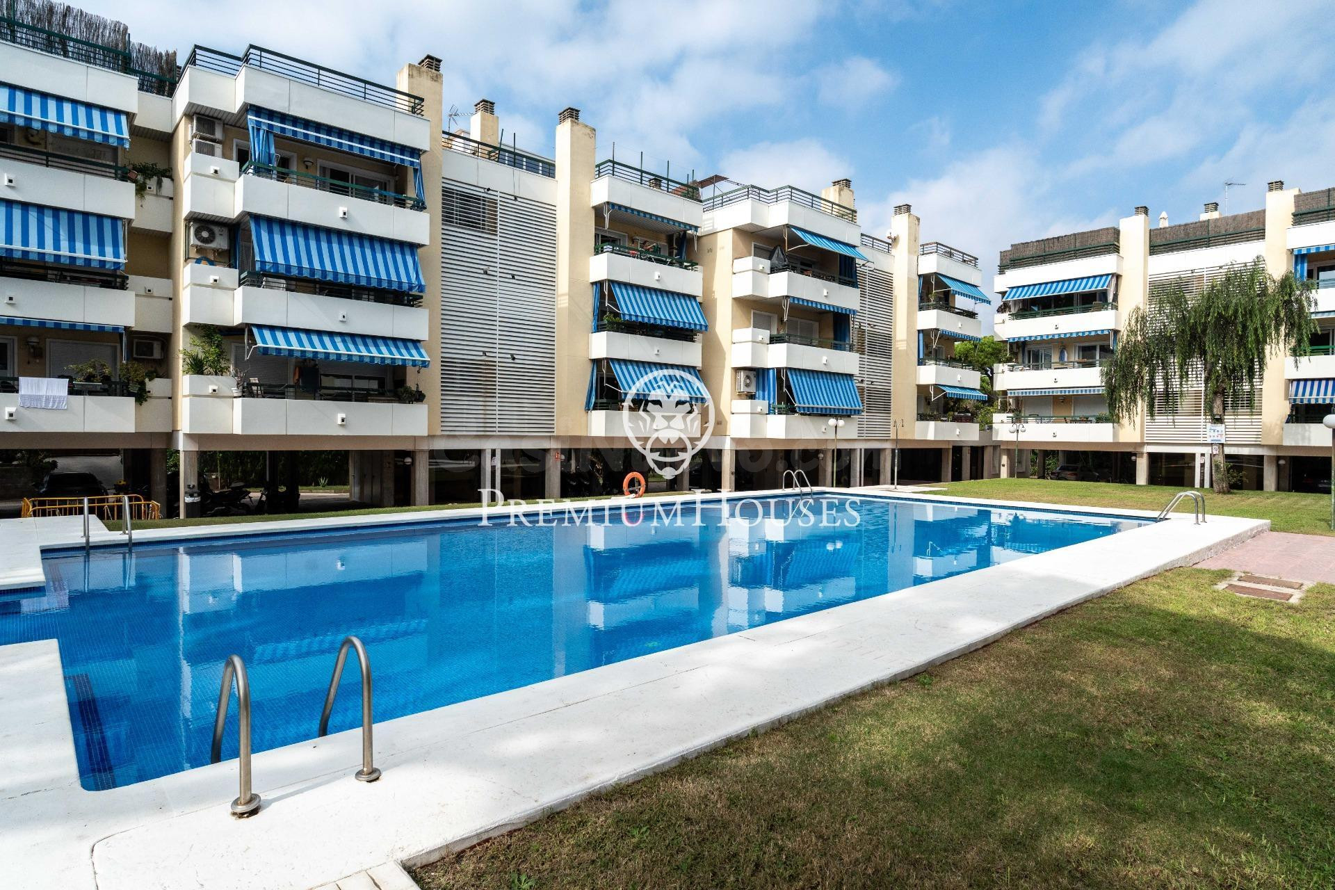 Piso con solárium en Gavà Mar