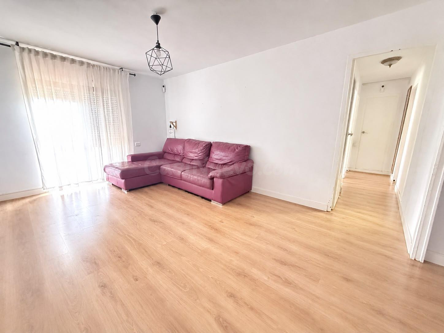 Piso de 3 dormitorios semi reformado en Miramar - foto 3