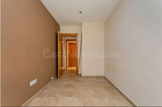 Llum, confort i excel·lent connexió: el teu nou habitatge a  - foto 5