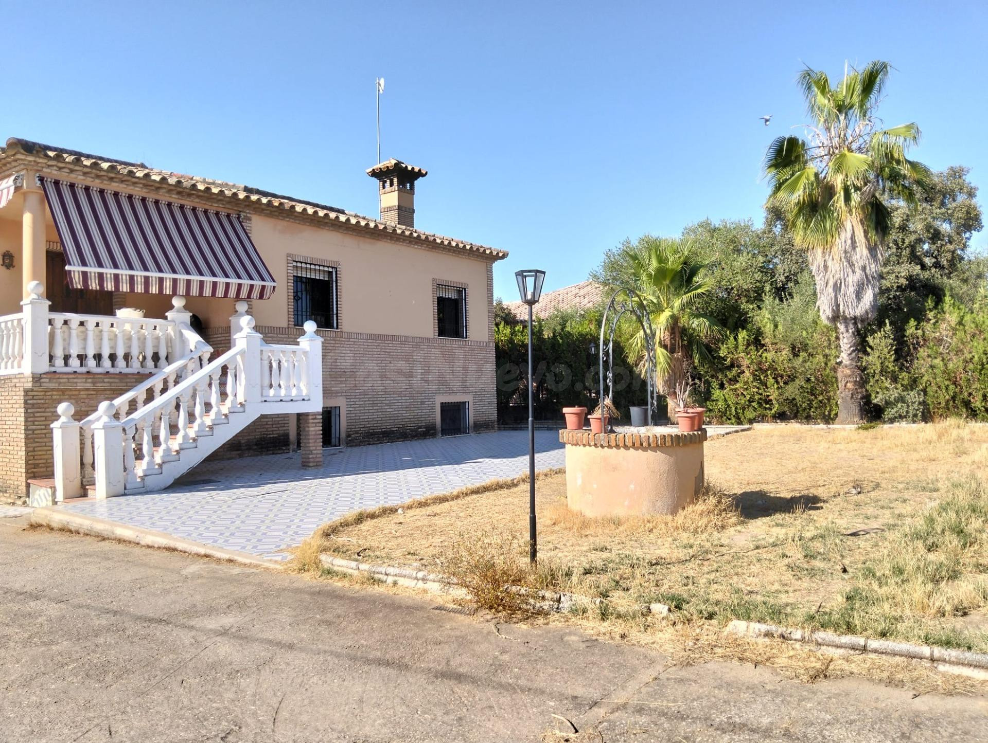 E ✨ CHALET EXCLUSIVO EN LA CARLOTA | 478 m2 + 2.300 m2 DE PA - foto 2