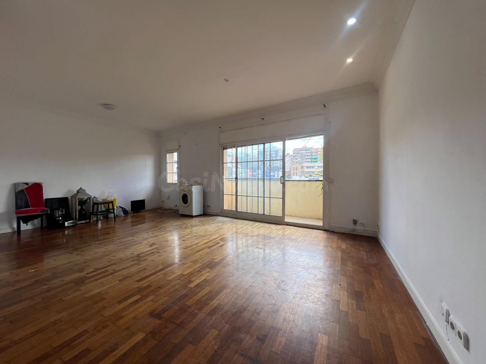Piso de 3 habitaciones con ascensor en el centro de Granolle - foto 4