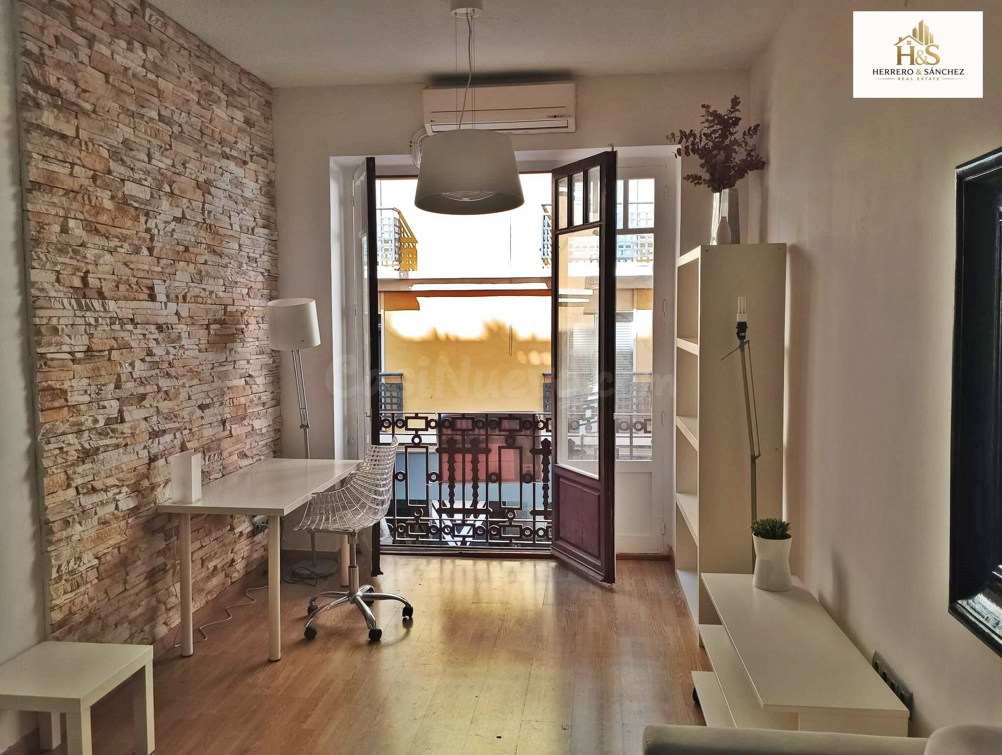 SE ALQUILA OFICINA EN ENTREPLANTA - CALLE CASTAÑOS - ZONA CENTRO - ALICANTE - foto 4