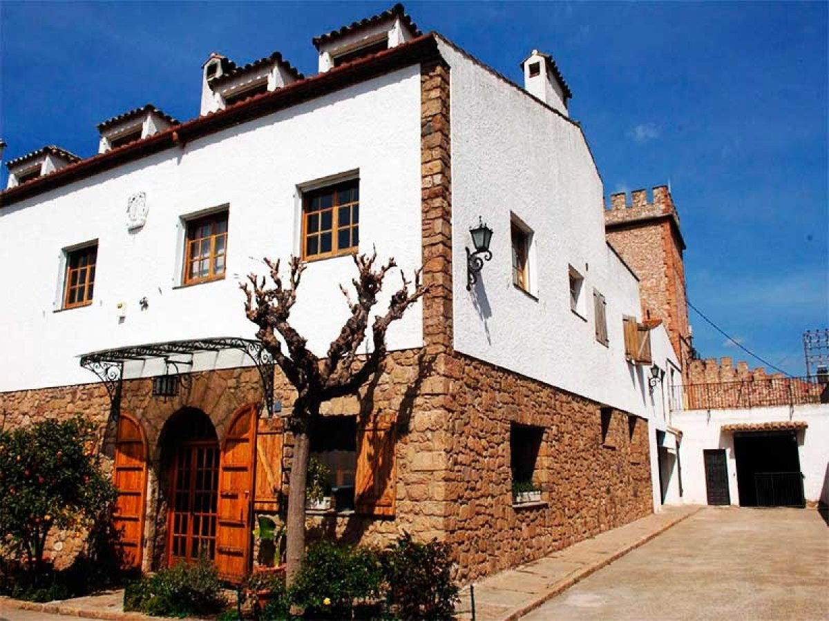 MASIA DE 150 HECTÁREAS A 15 MINUTOS DE BARCELONA