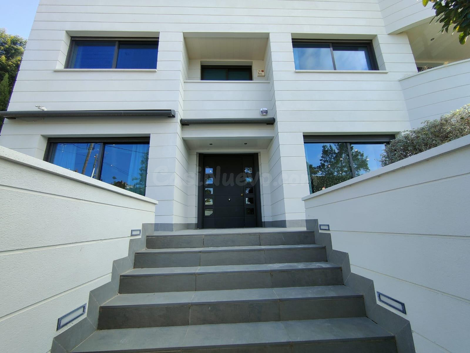 Exclusiva villa de lujo en Ciutat Diagonal, Esplugues de Llo - foto 2