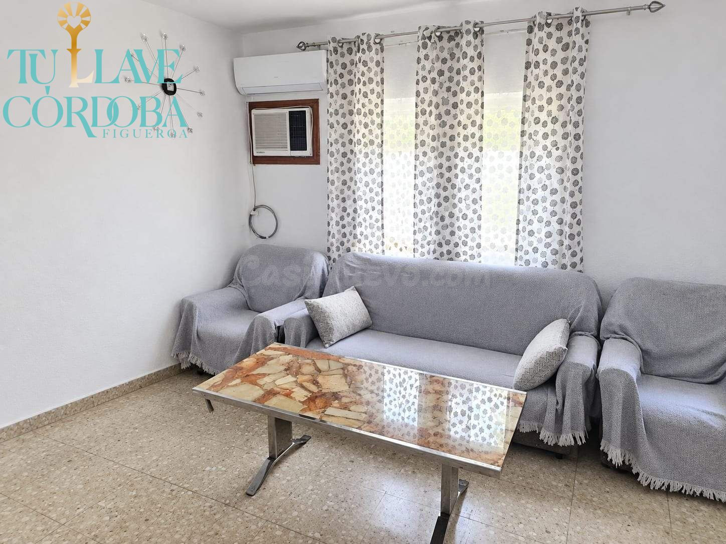 CASA EN POSADAS CON PATIO