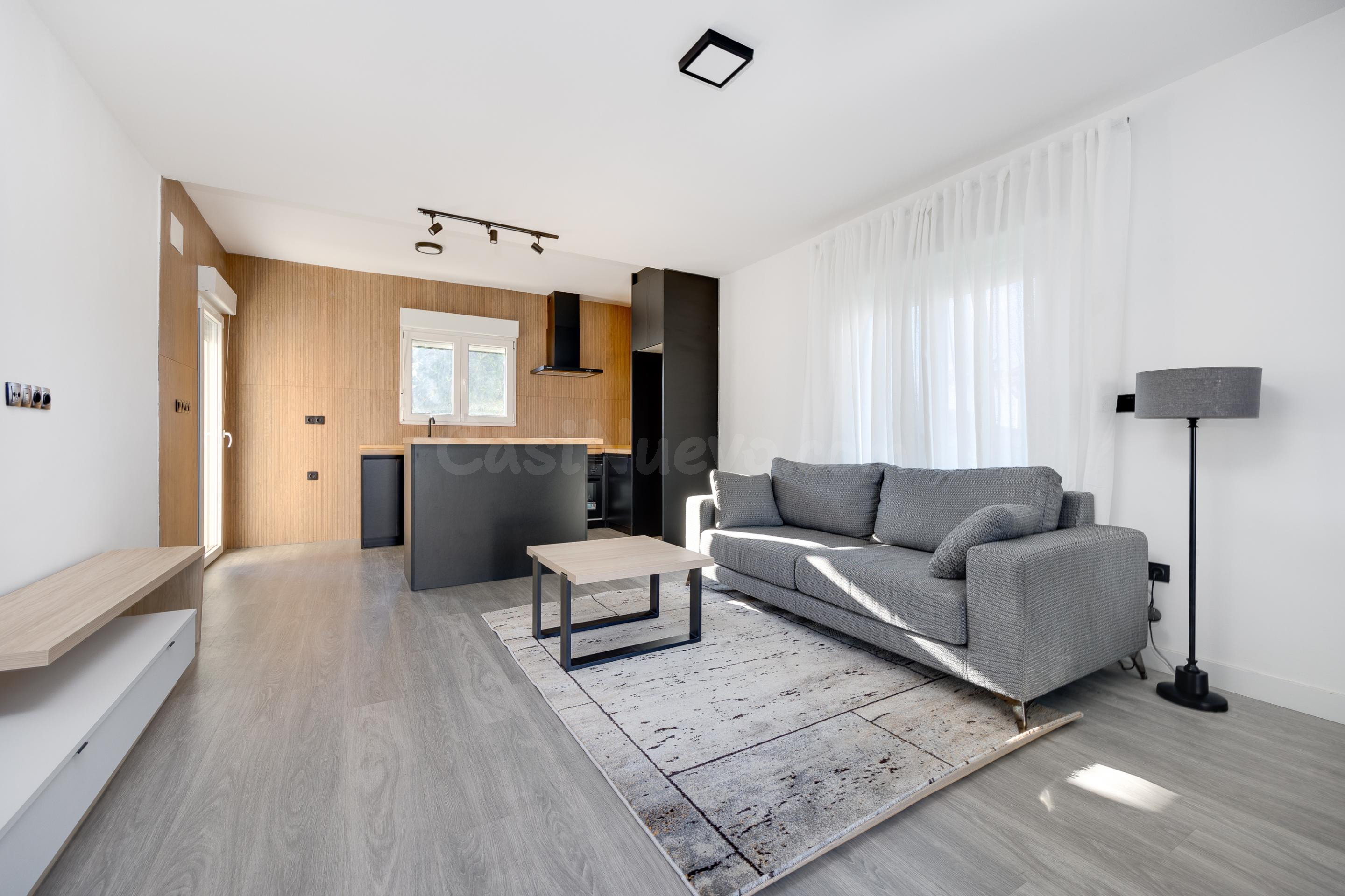EXCLUSIVO CHALET CON PISCINA EN SAN LUIS – TORREVIEJA - foto 4