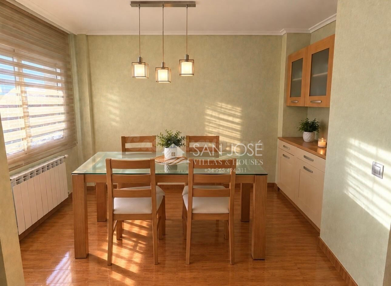 VENTA DE FANTASTICO BUNGALOW EN ASPE, ZONA URBANIZACIÓN SAN 