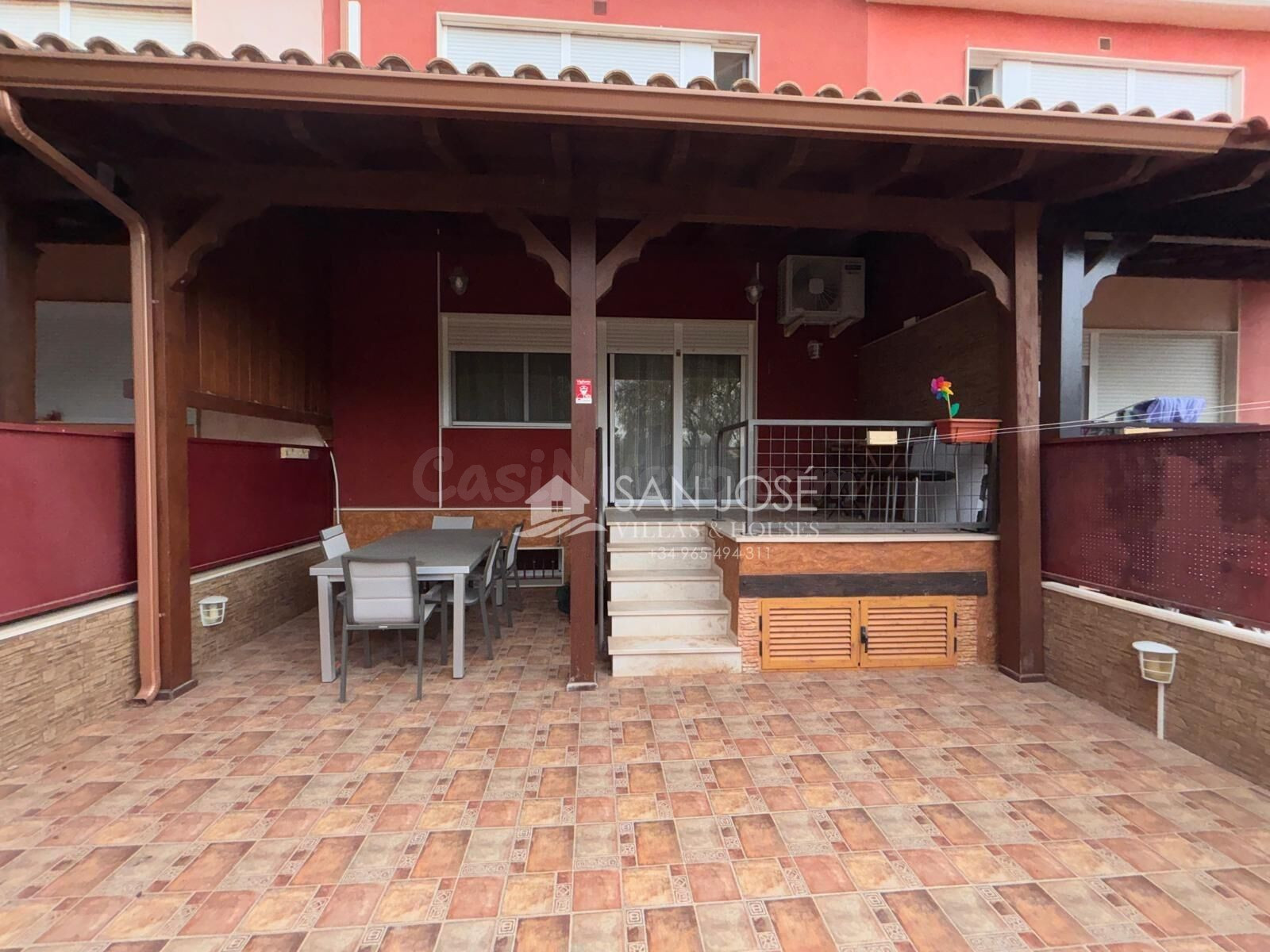 VENTA DE FANTASTICO BUNGALOW EN ASPE, ZONA URBANIZACIÓN SAN  - foto 4
