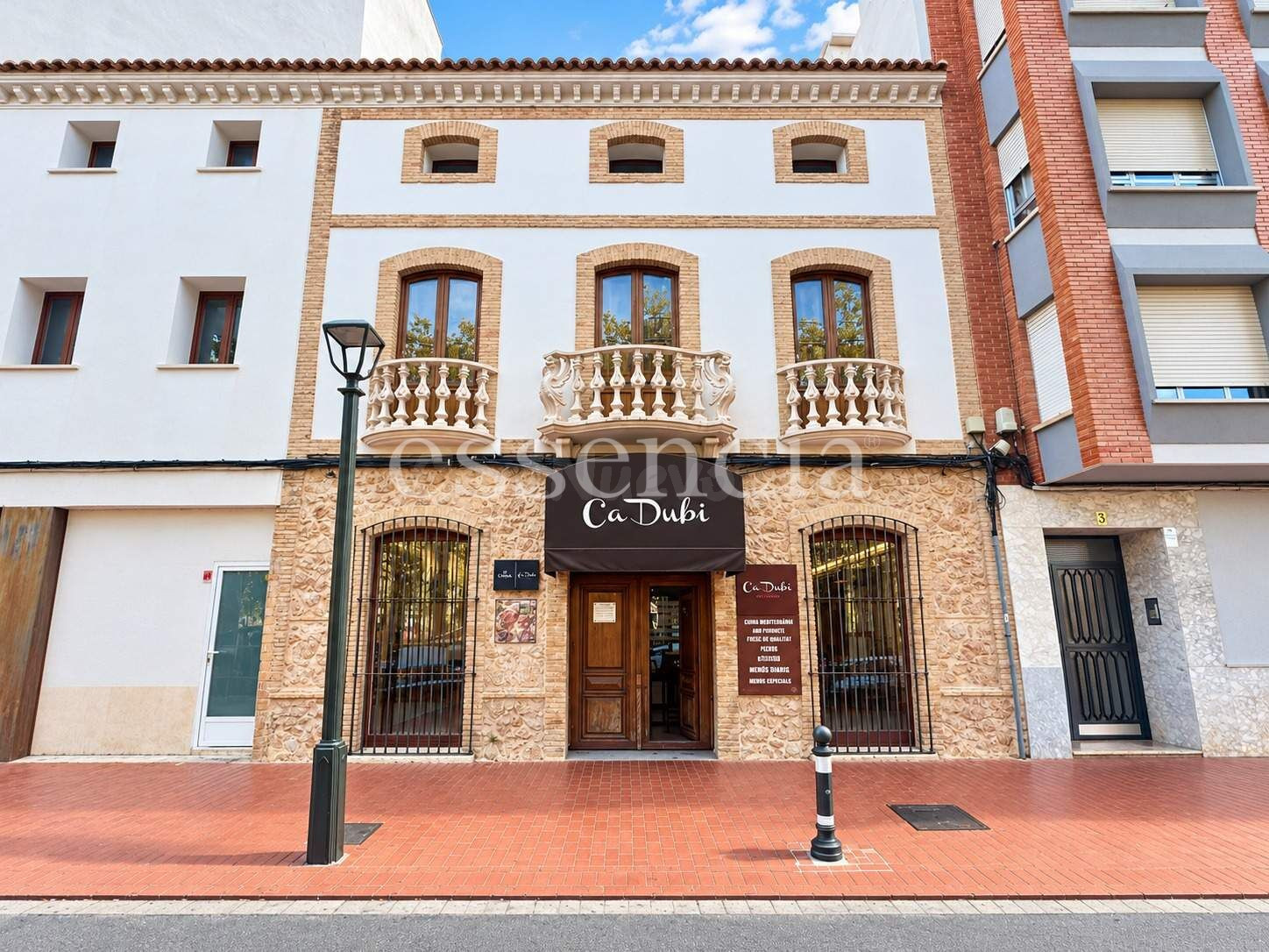 TRASPASO DE RESTAURANTE EN FUNCIONAMIENTO EN EL PASEO DE OLIVA