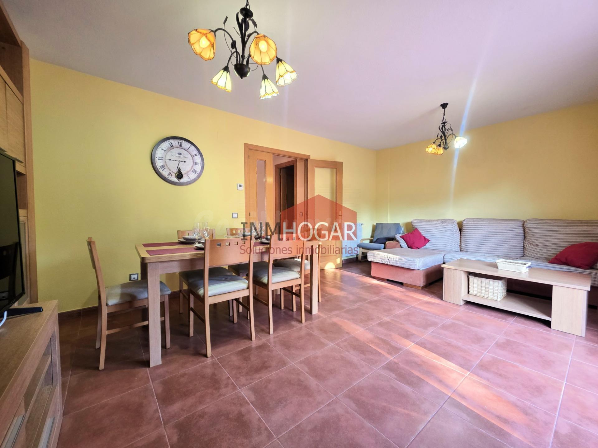 CHALET ADOSADO EN HERVENCIAS - foto 3