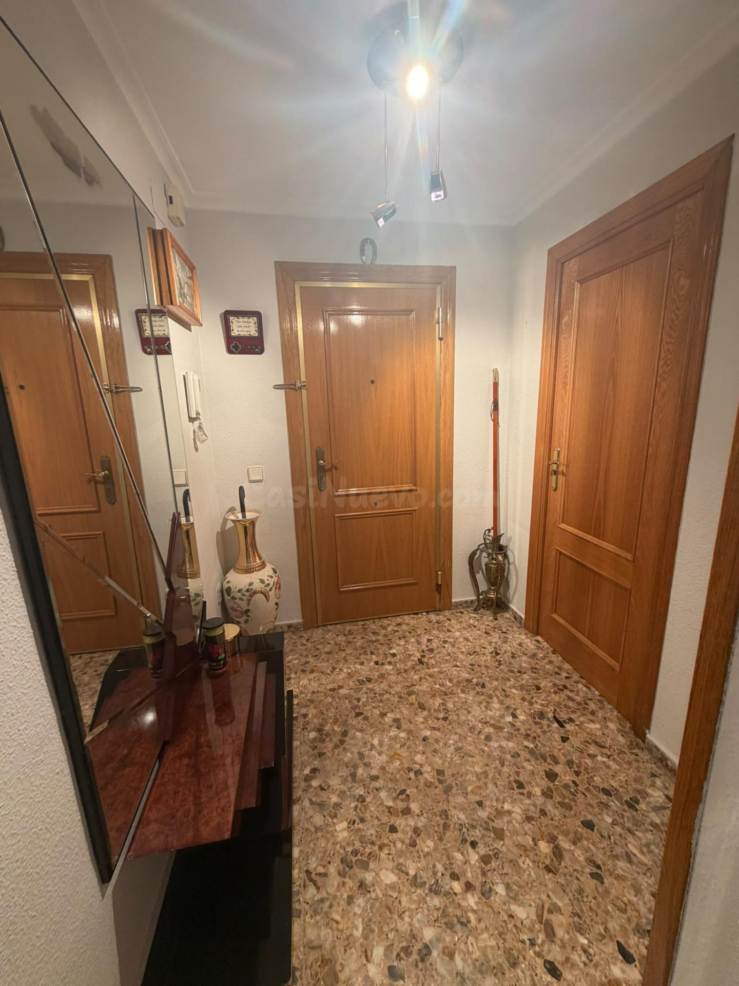 Piso con dos terrazas de 50 y 18 m2 y garaje en Mislata - foto 5