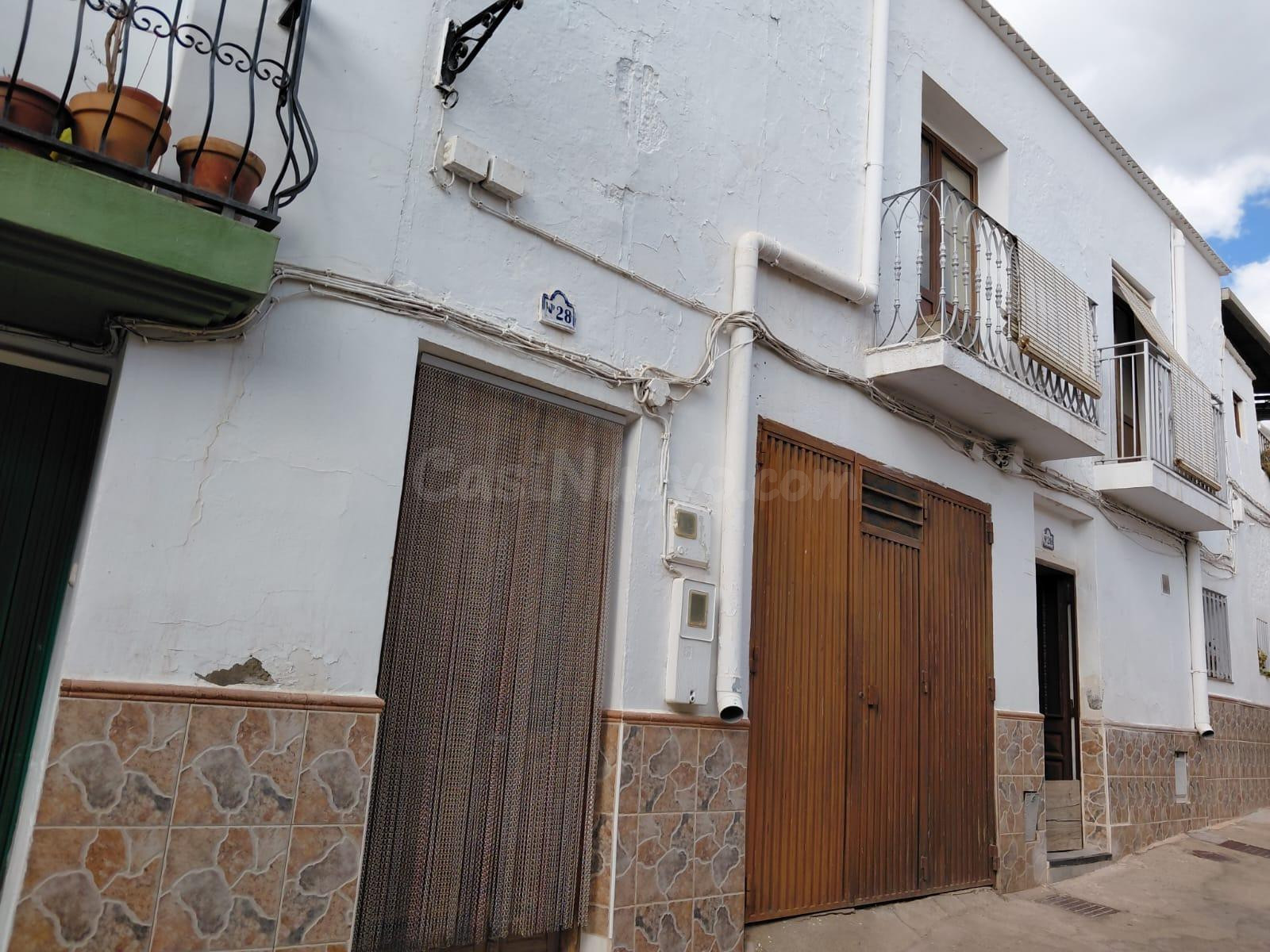 Venta casa de pueblo en Gergal - foto 4