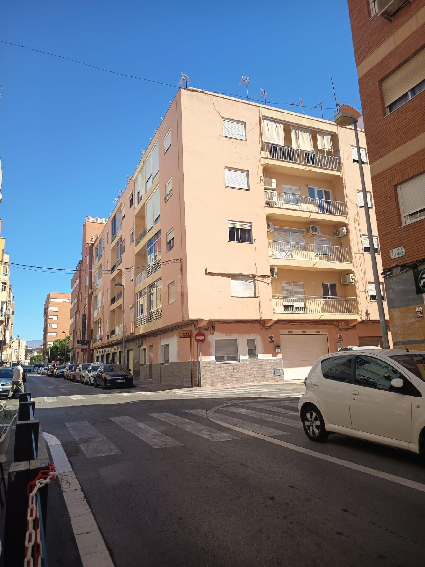 Piso de 3 dormitorios en alquiler de larga duración en el Zapillo