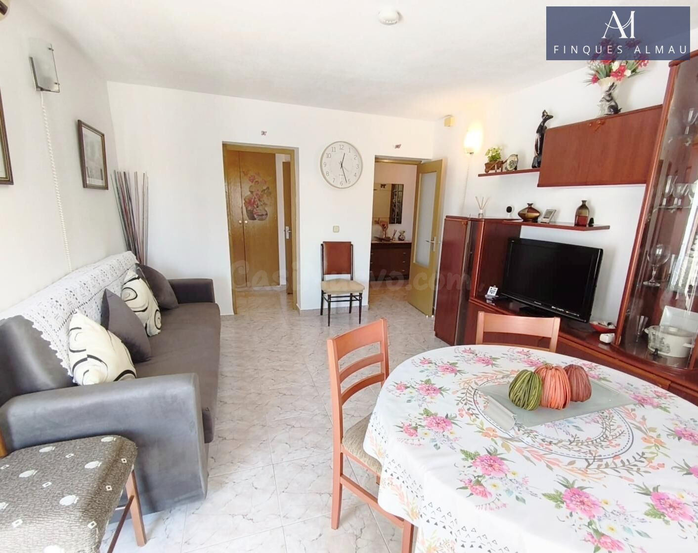 Piso en venta en Vilanova a 100m de la playa - foto 3