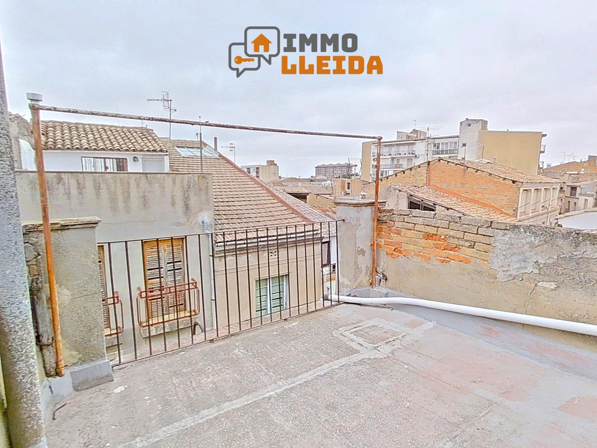 Casa adosada en Cervera muy céntrica