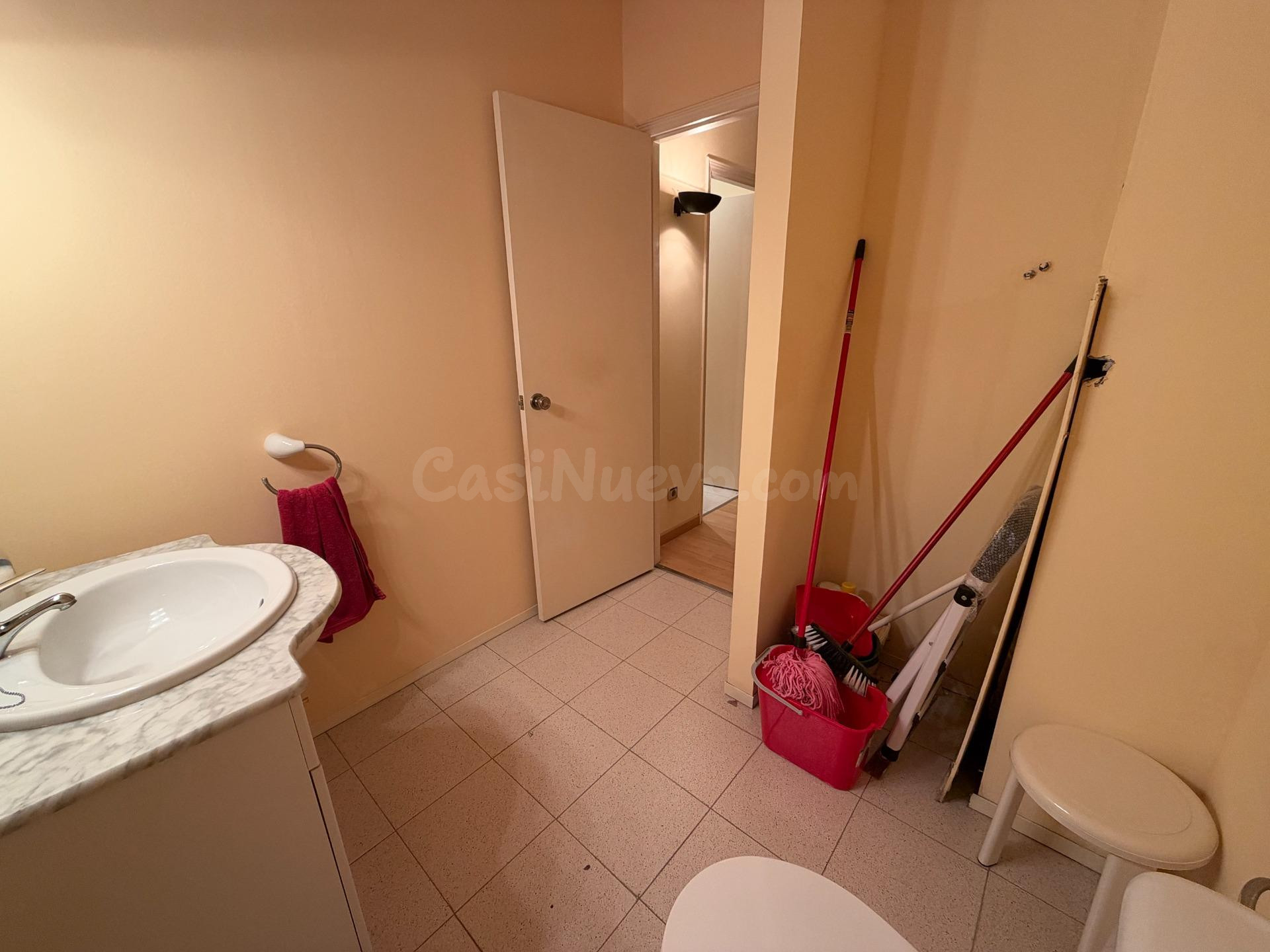 Oficina de 85 m2 en alquiler en el centro de Platja d’Aro, junto a Plaça Europa – 900 €/mes - foto 5