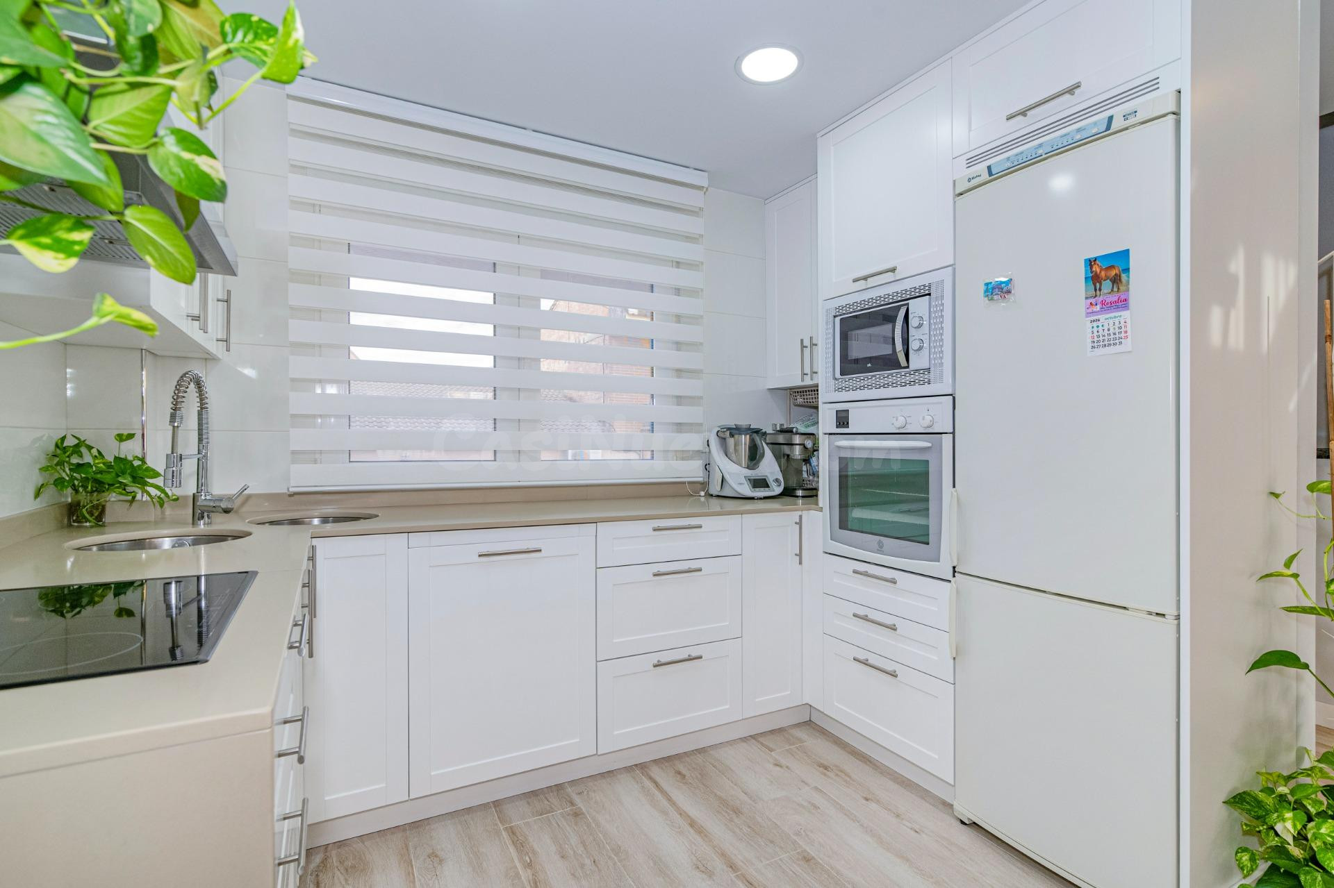 Magnífica Casa en Peligros (Granada) – Lista para Entrar a Vivir - foto 5