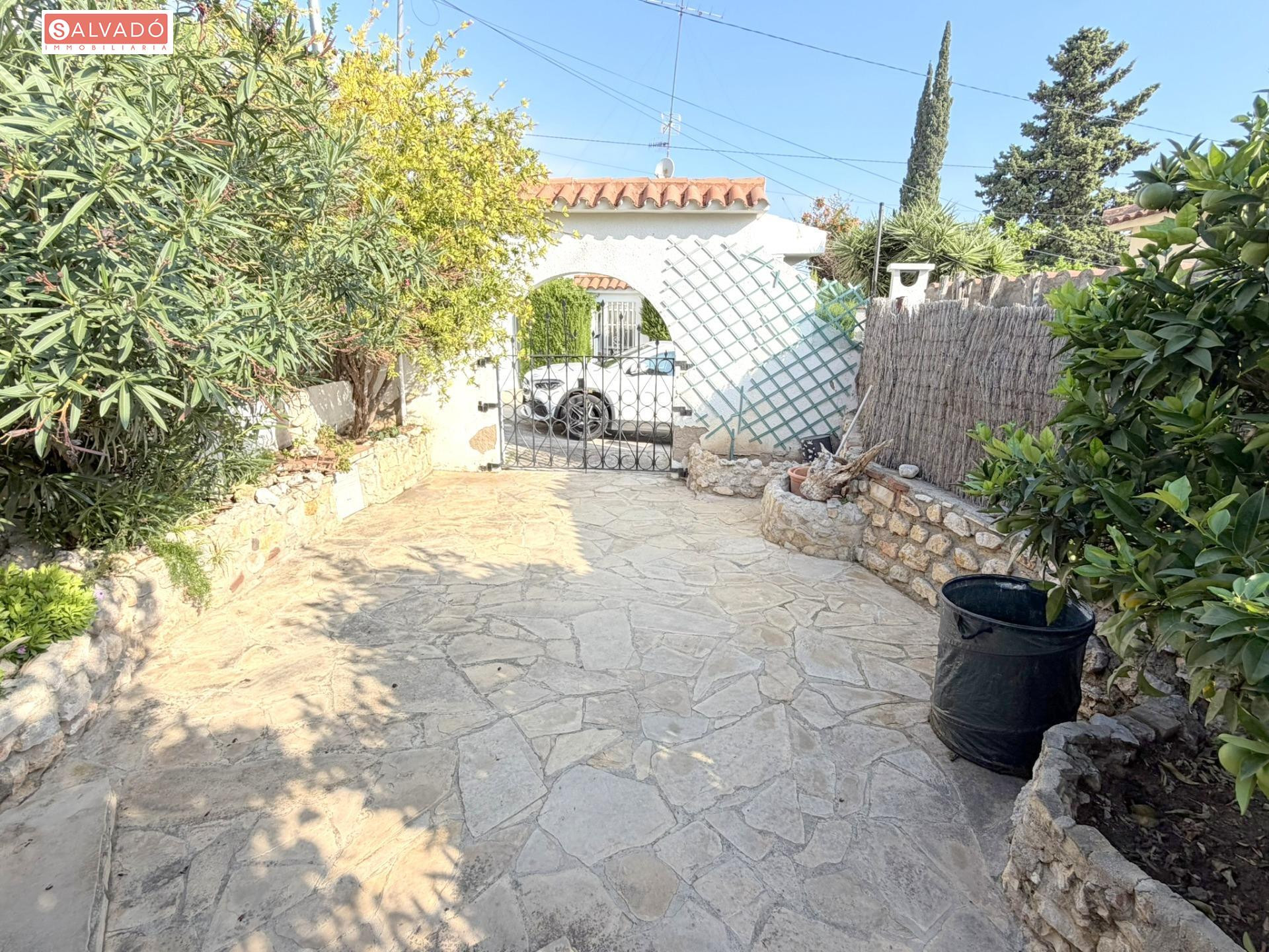 ¡CASA INDEPENDIENTE DE UNA PLANTA TOTALMENTE REFORMADA A 750 - foto 3