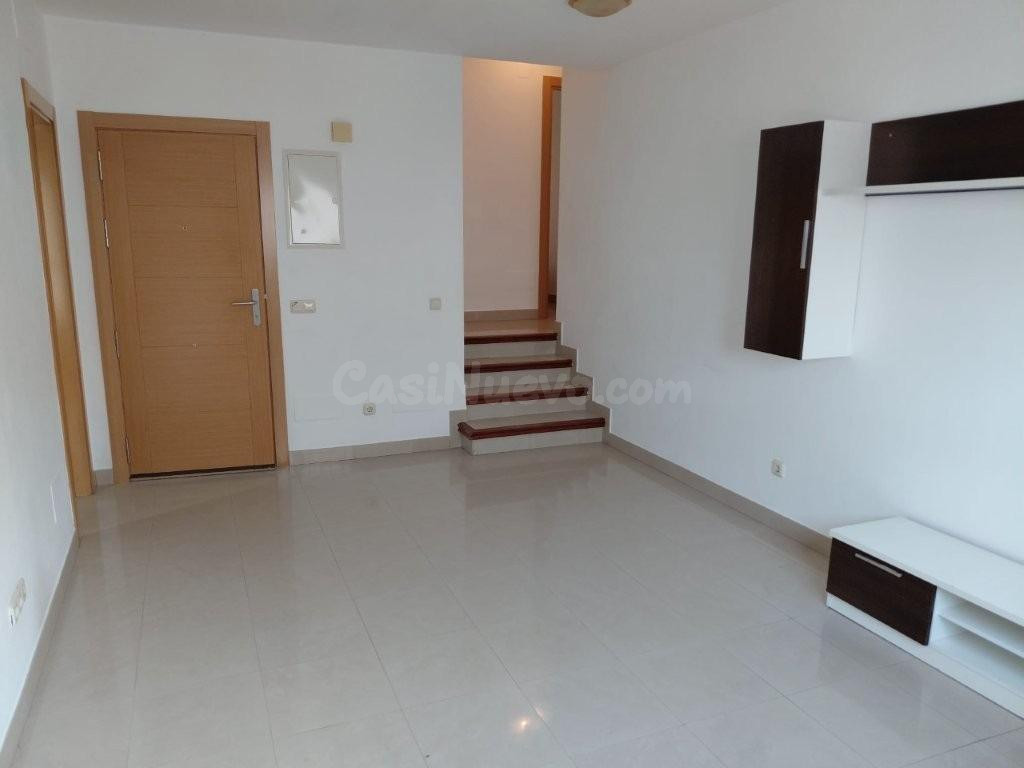 LAS LAGUNAS - DOÑA ERMITA: PISO LUMINOSO DE 2 DORMS, 2 BAÑOS
