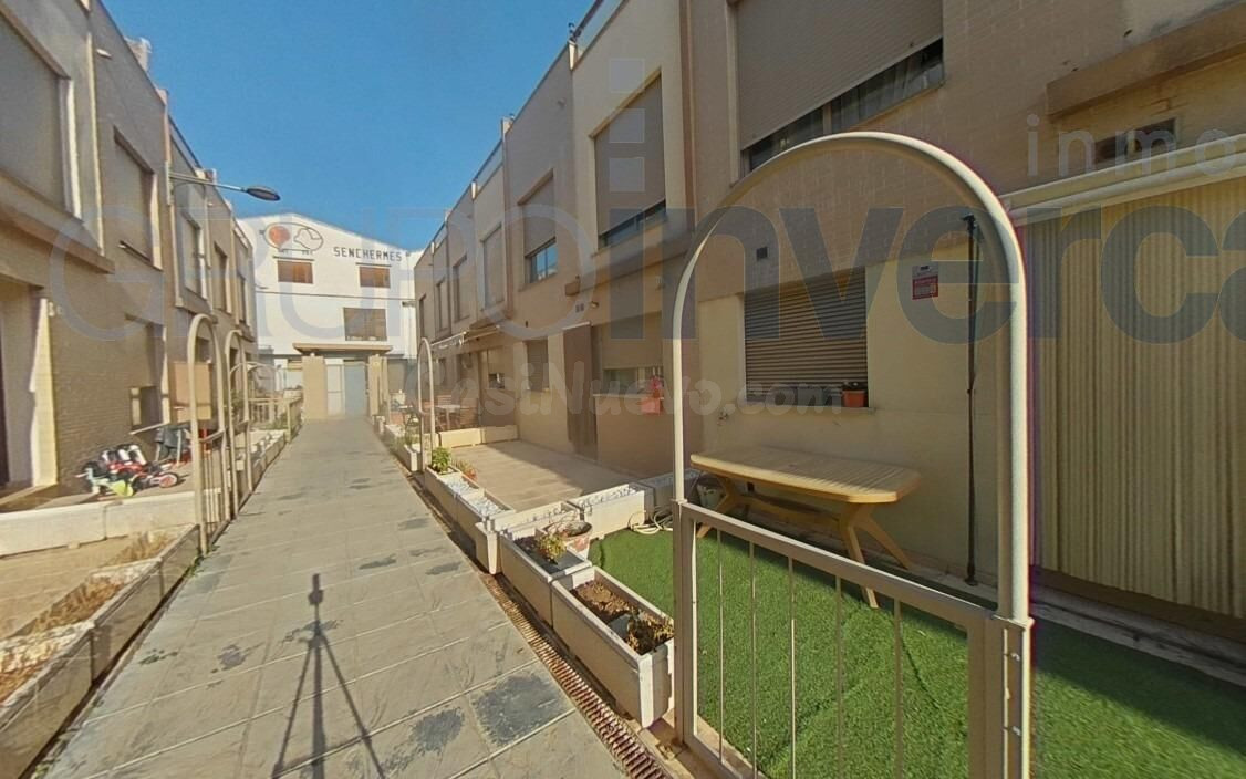 IDEAL ADOSADO EN VENTA  ZONA REAL (Valencia/València)