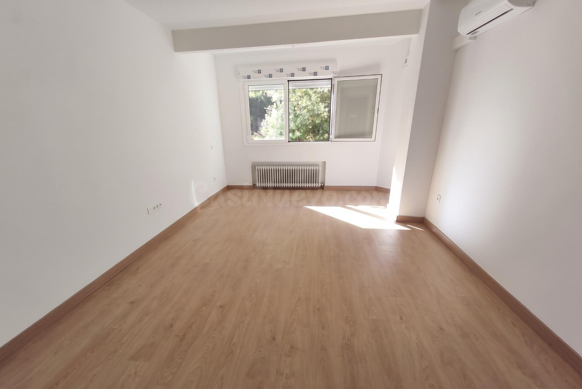 Piso 4 habitaciones 95m² en venta - Comillas