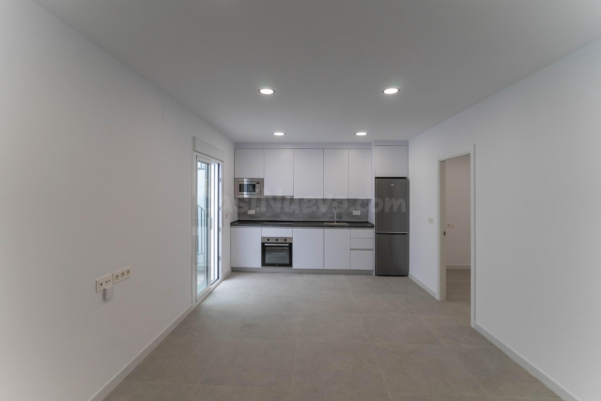 Apartamento en zona céntrica con plaza de parking y amplia terraza