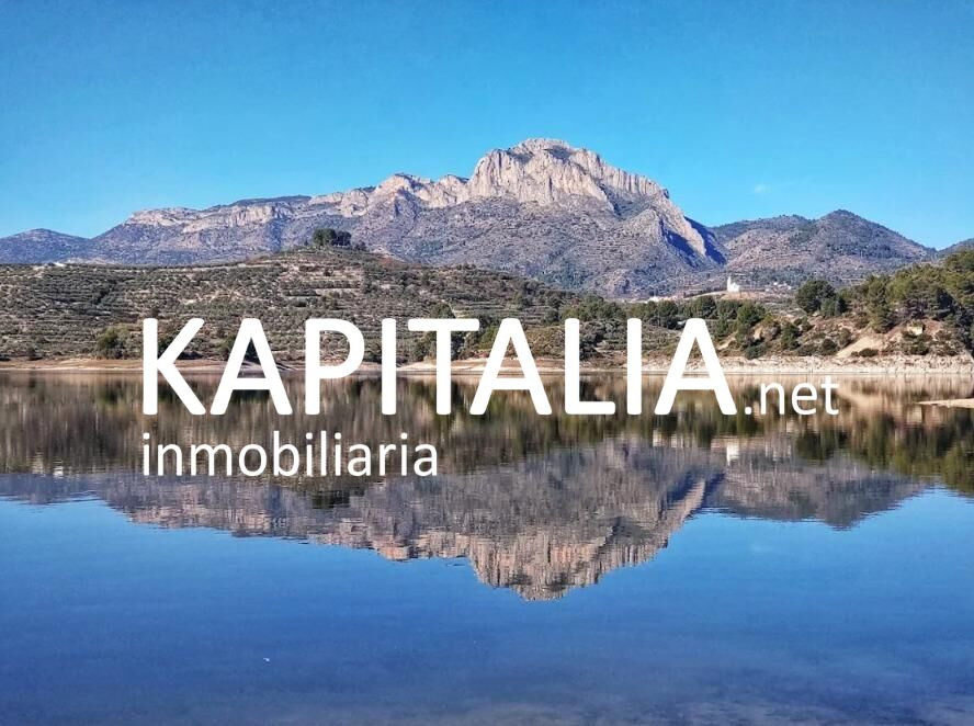 Encantadora casa en venta en Beniarres (Alicante)