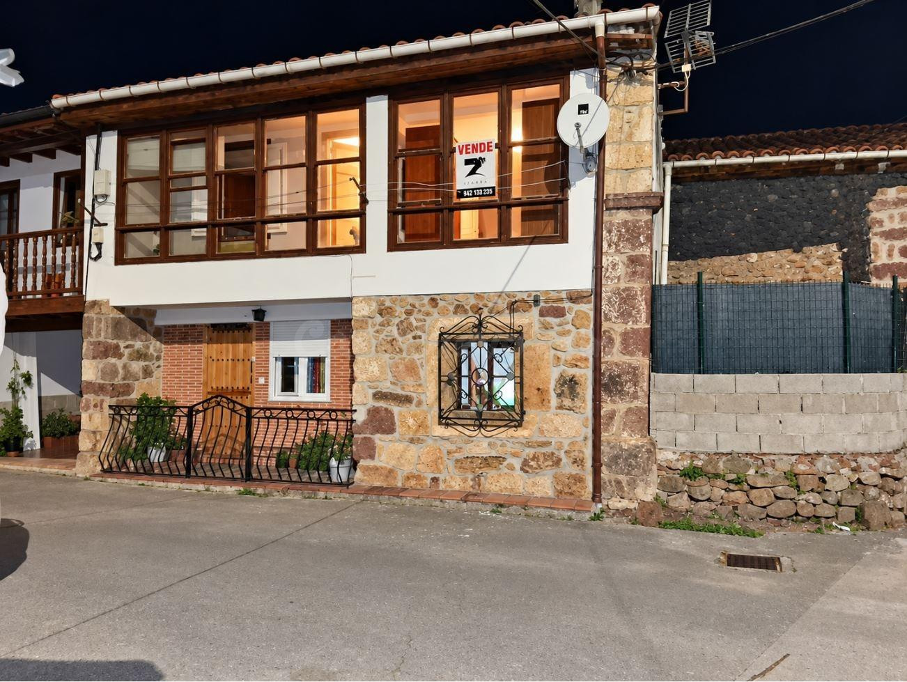 CASA ADOSADA DE PIEDRA CON CUADRA Y PAJAR EN CARANCEJA–REOCÍ - foto 4