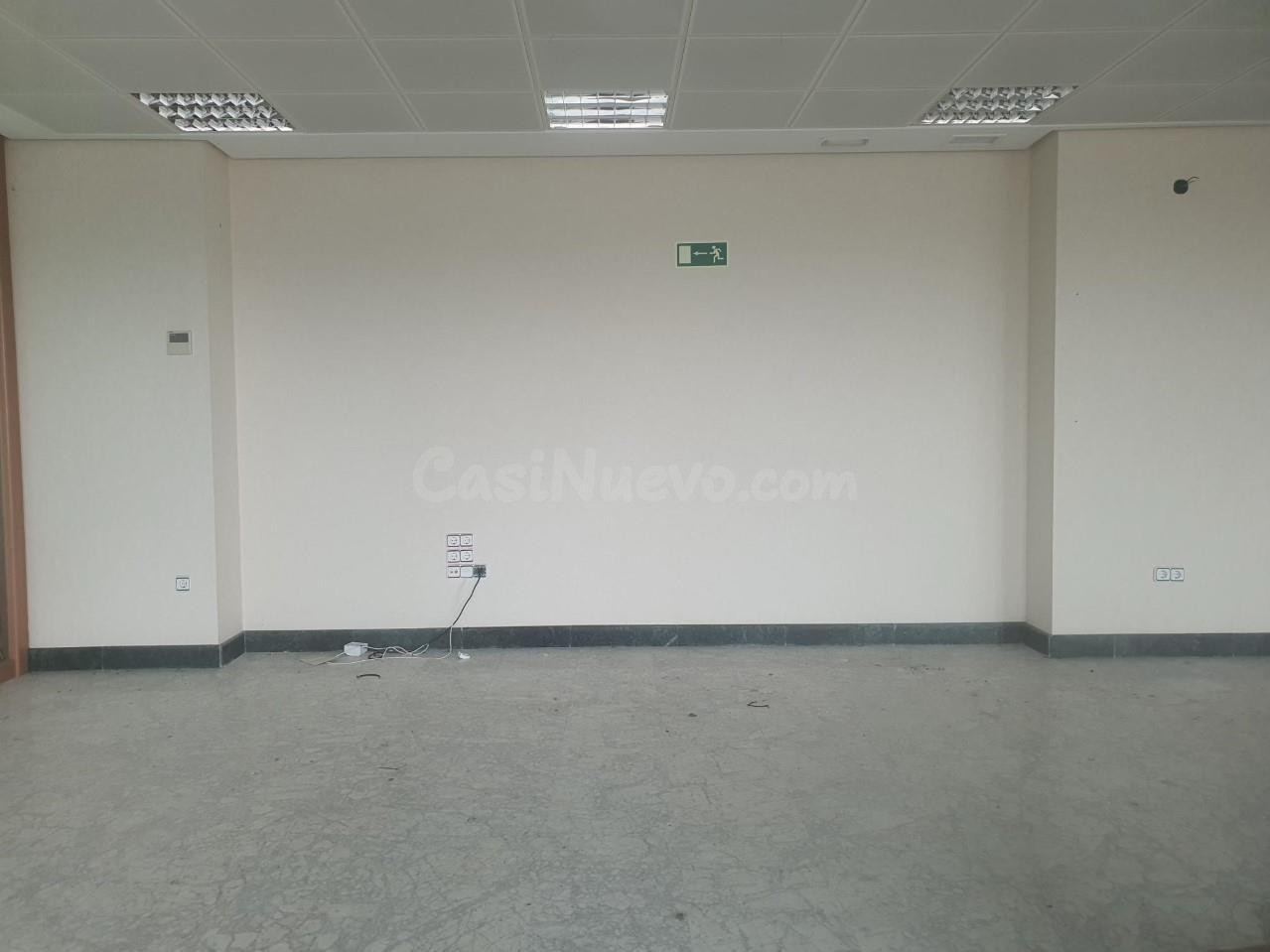 Local en venta en Guadiaro, Cádiz