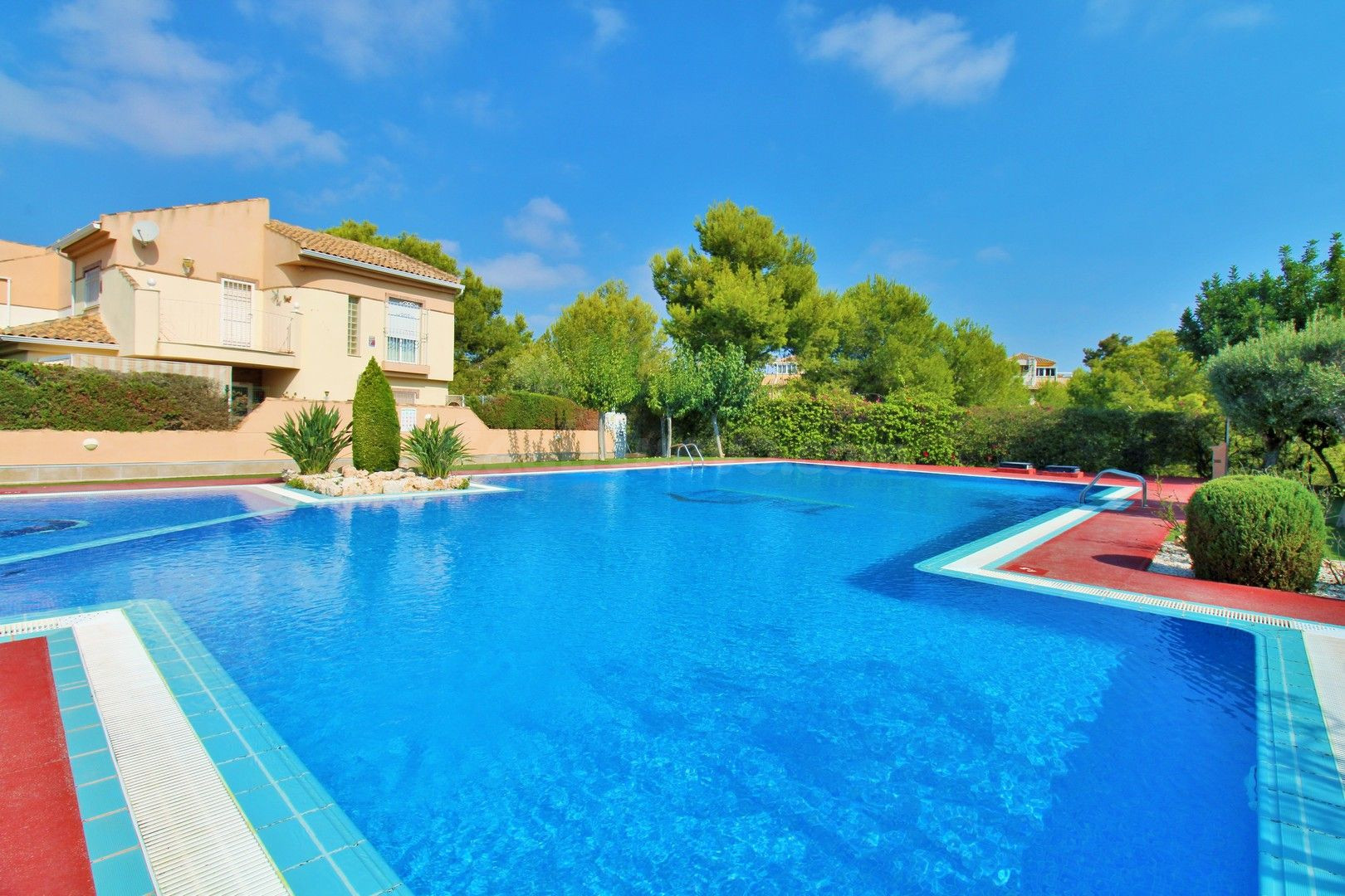 Adosado 3 habitaciones 83m² en venta - La Zenia - foto 2