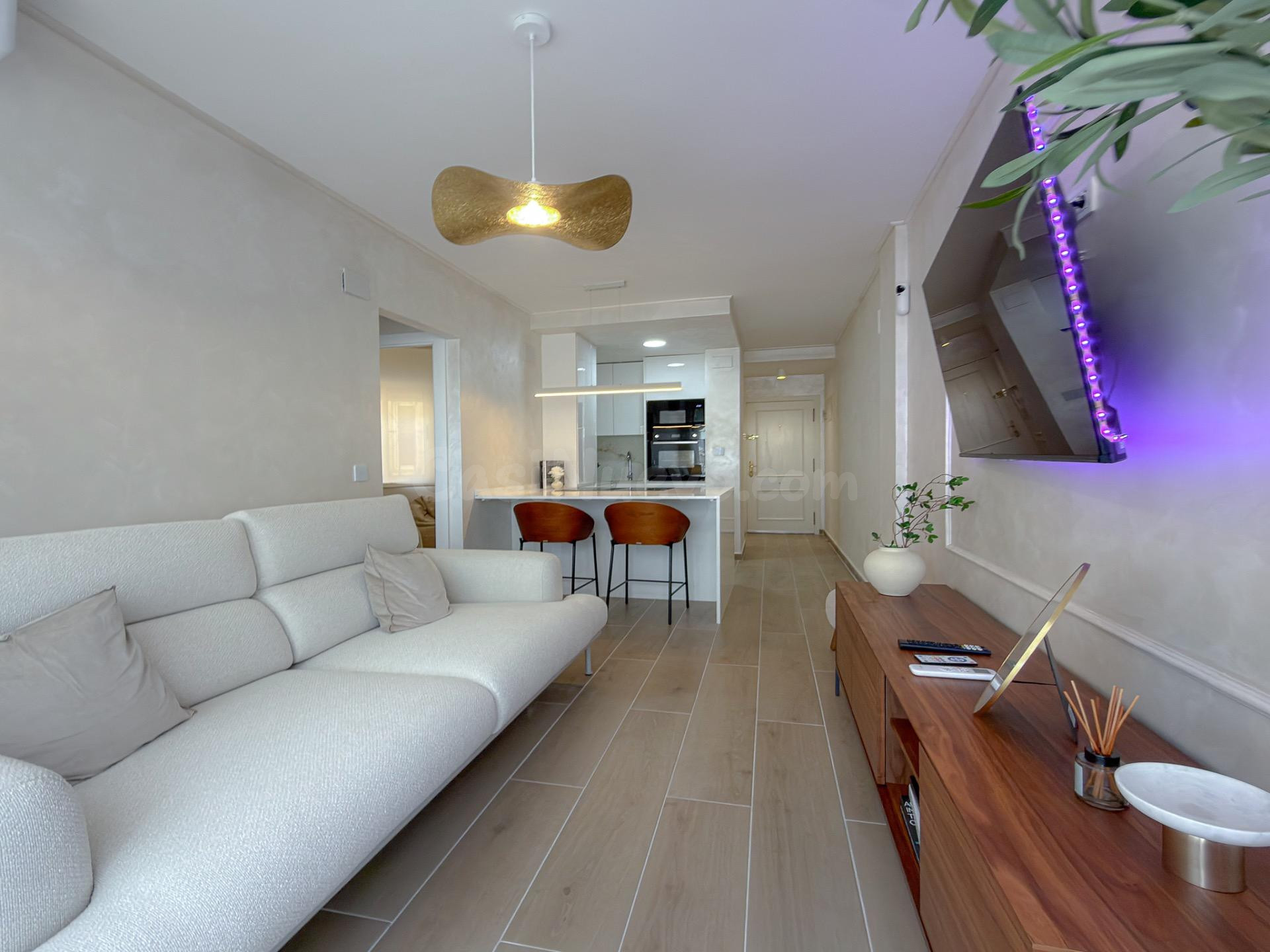 Encantador Ático con increíble diseño, nuevo a estrenar + 2 piscinas comunitarias