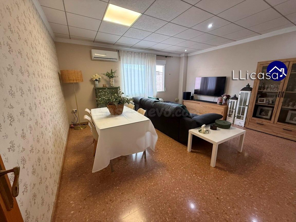 Piso en venta en Benaguasil: comodidad, amplitud y calidad de vida
