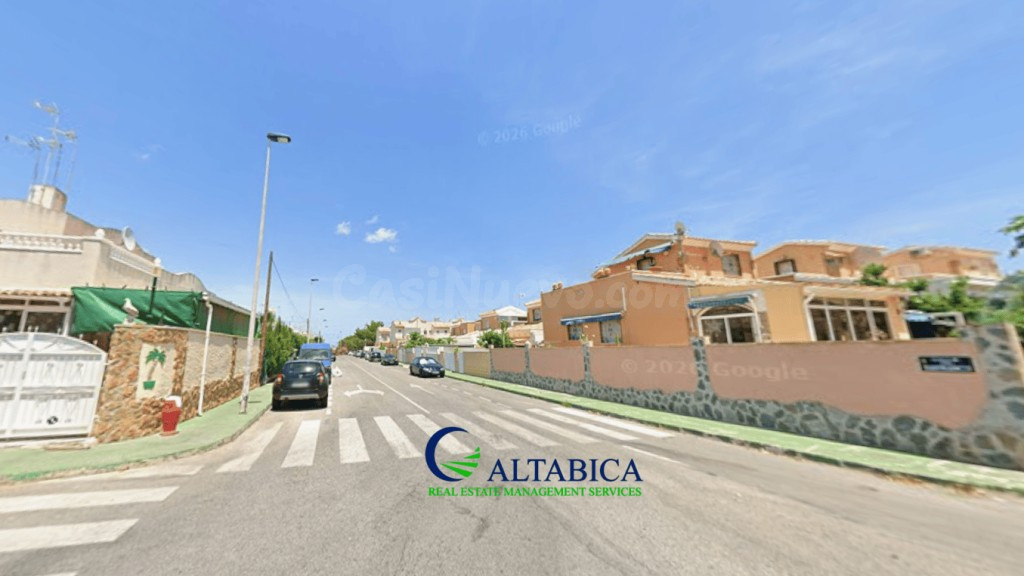 Casa-Chalet en Venta en Torrevieja Alicante