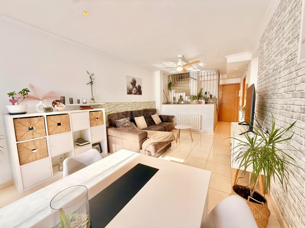 DÚPLEX CON TERRAZA EN VENTA EN EL CENTRO DE TORDERA