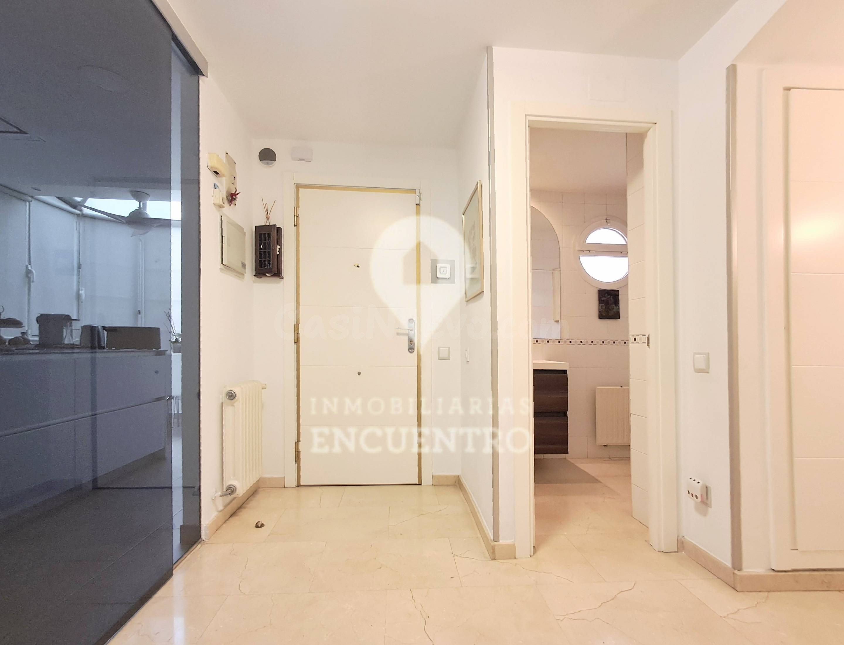 Chalet adosado en venta en Aravaca - foto 2