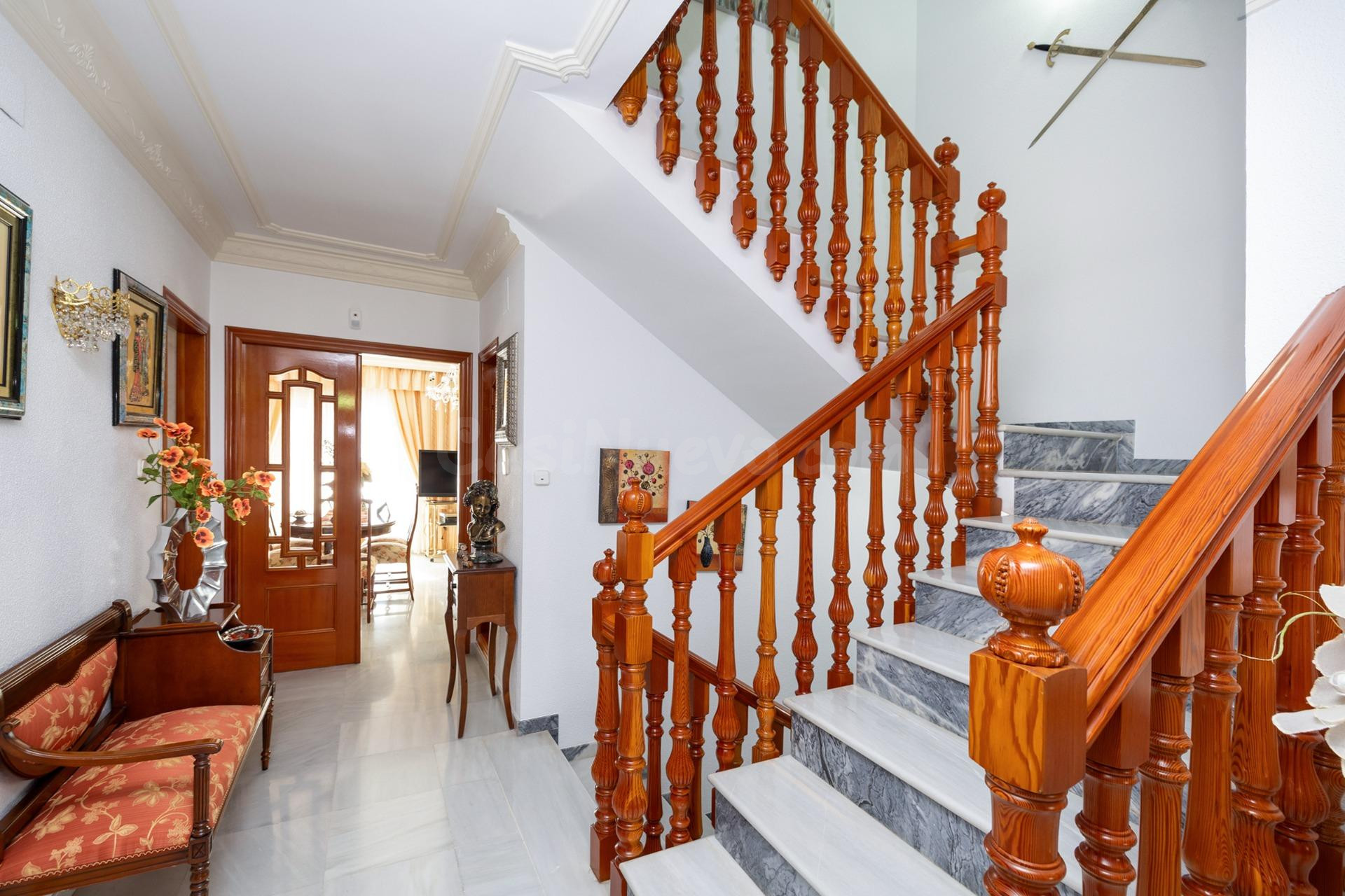 Casa de 6 dormitorios con piscina privada, terrazas y espect - foto 2