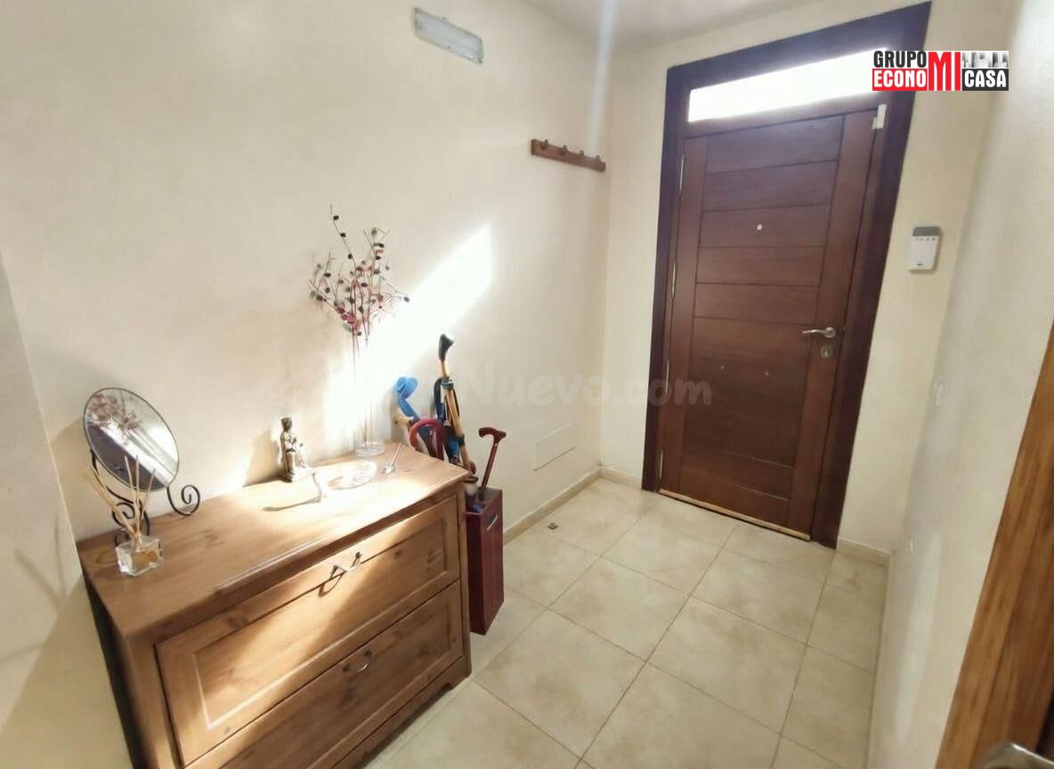 ESPECTACULAR CASA REFORMADA CON PATIO Y TERRAZA EN EL CENTRO - foto 4
