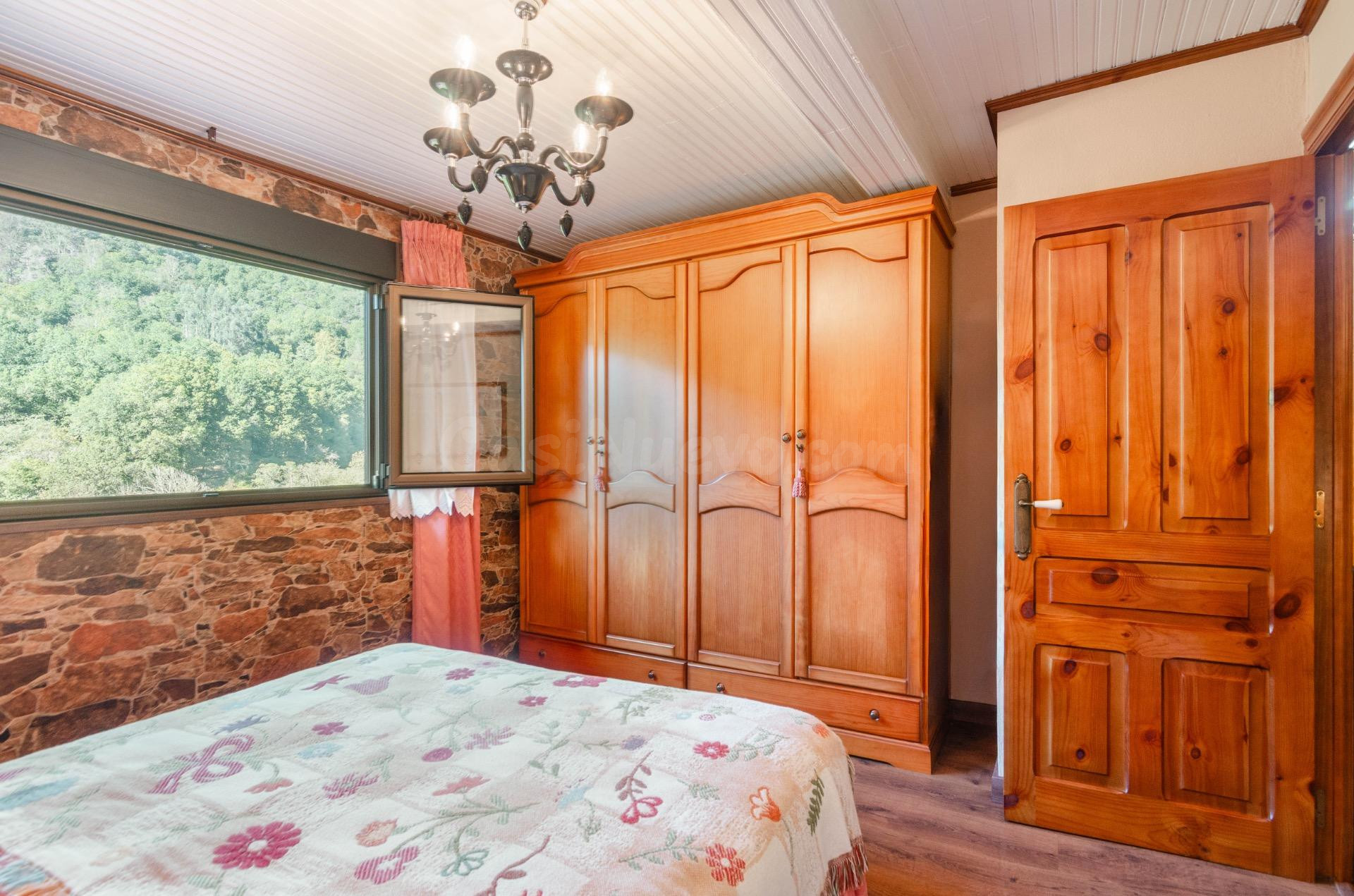 CASA ADOSADA CON TERRENO EN PIÑUECU, PILOÑA - foto 4