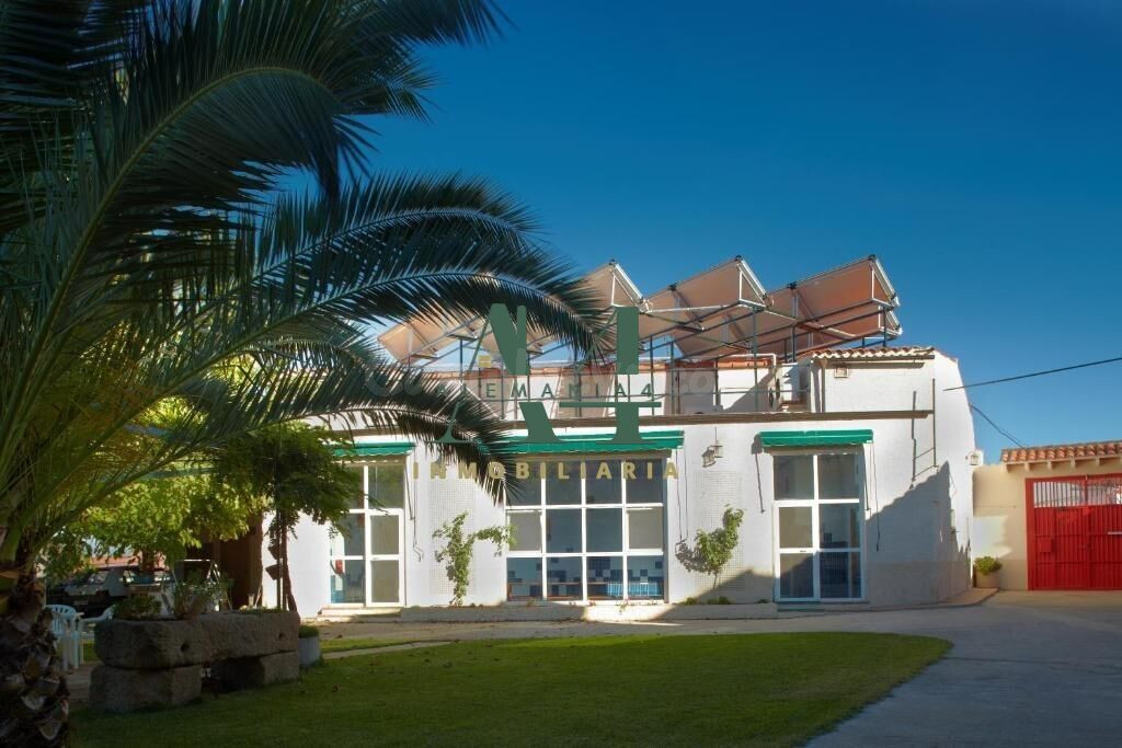 Espectacular Casa Rural en Malpartida de Plasencia por €1,35 - foto 4