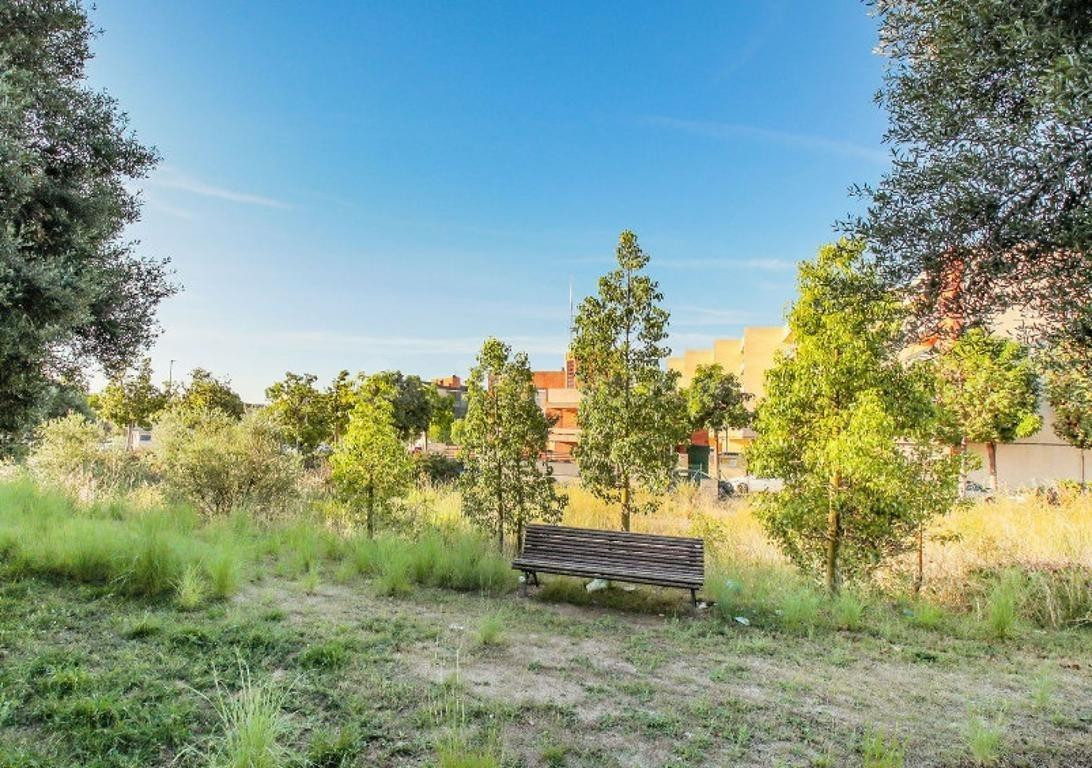 Terreno urbano para construir en venta en c. josep irla, 46, - foto 5