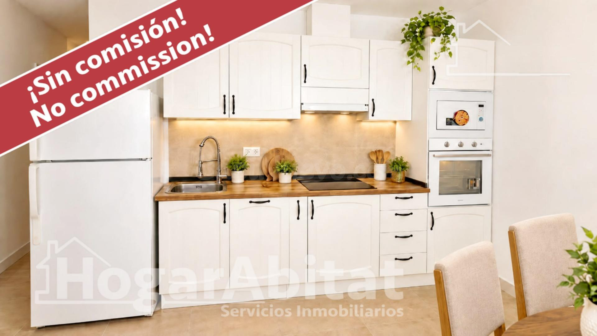 Luz, amplitud y excelentes calidades en esta moderna planta baja reformada con terraza