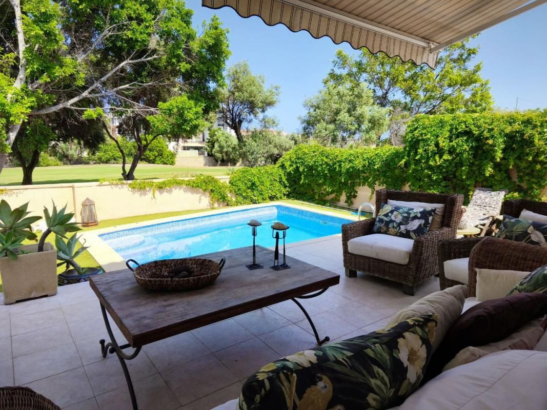 Villa 4 habitaciones 405m² en venta - Alicante