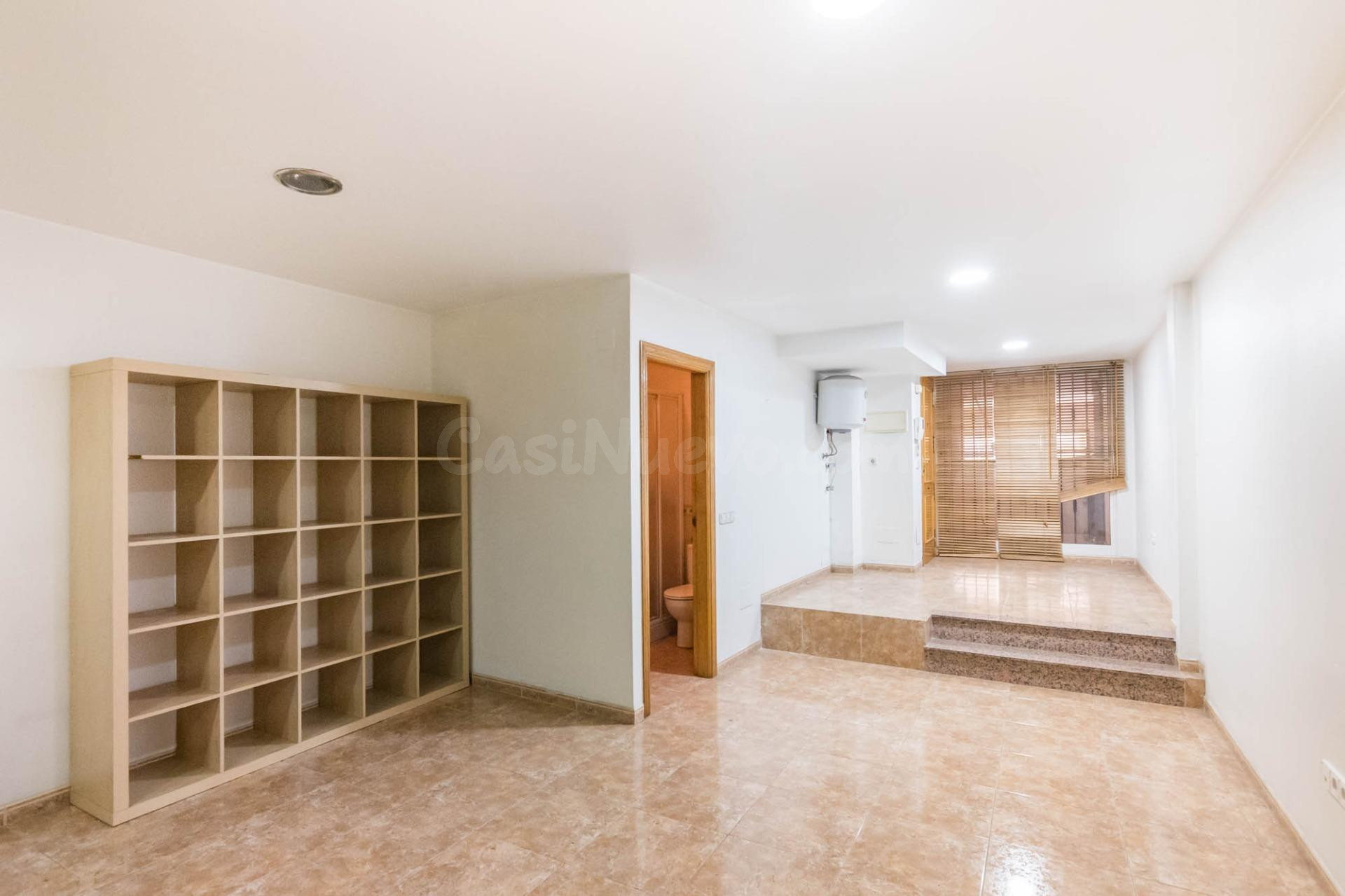 ENTRESUELO DIÁFANO DE 44 m2 EN ARCHENA, JUNTO AL AYUNTAMIENTO – IDEAL PARA TU NEGOCIO